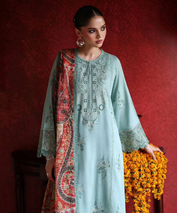 3 Piece - Embroidered Jacquard Suit