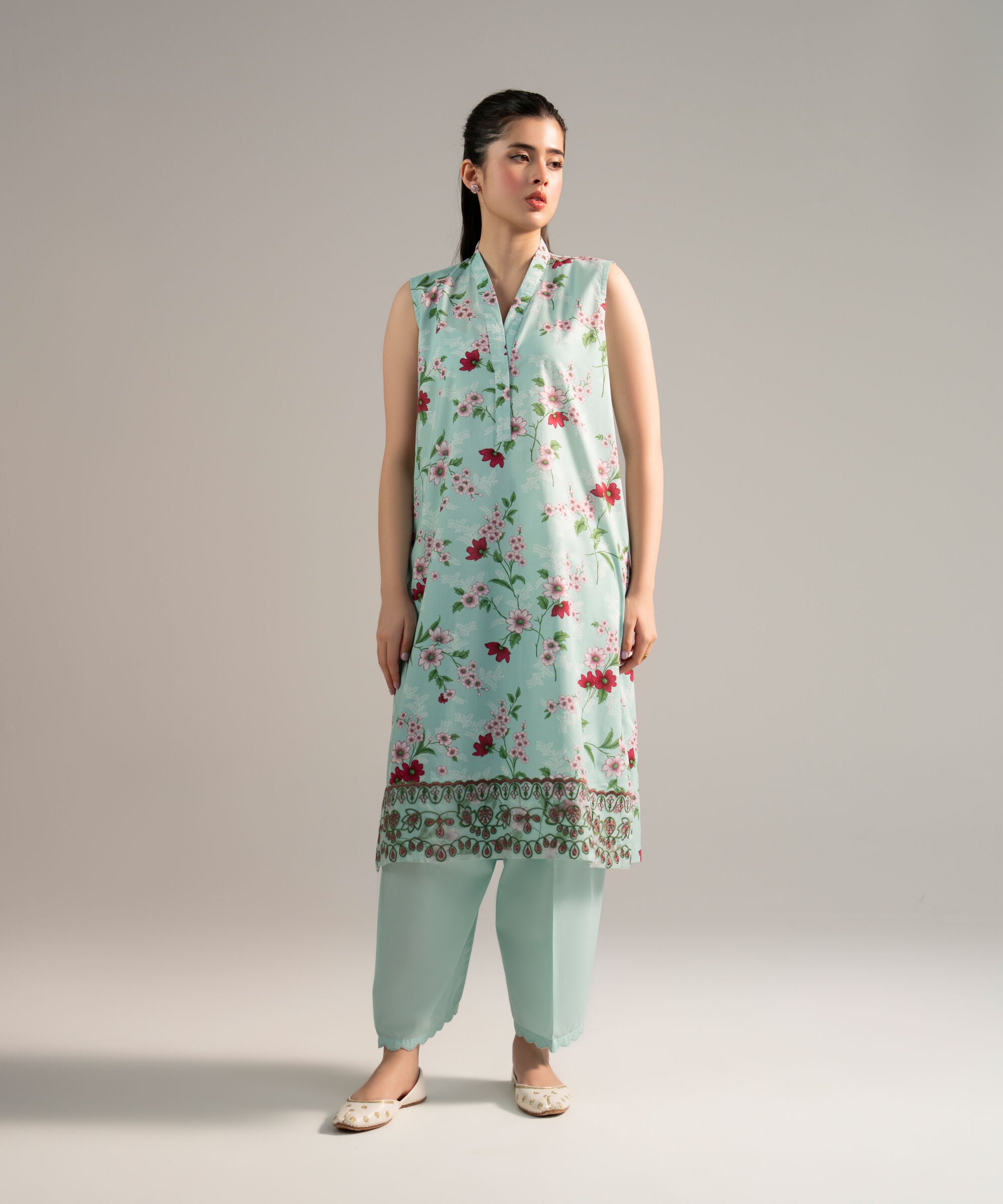 2 Piece - Embroidered Lawn Suit