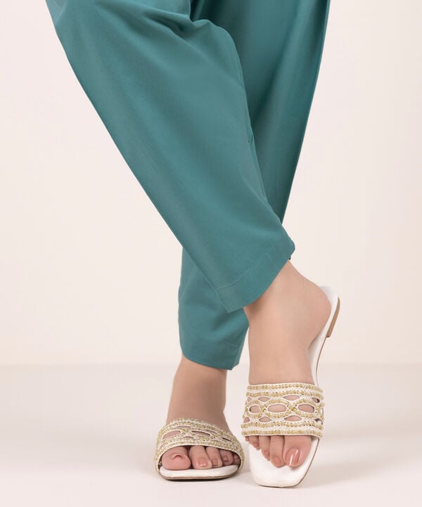 Solid Lawn Skinny Shalwar