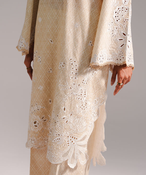 3 Piece - Embroidered Jacquard Suit