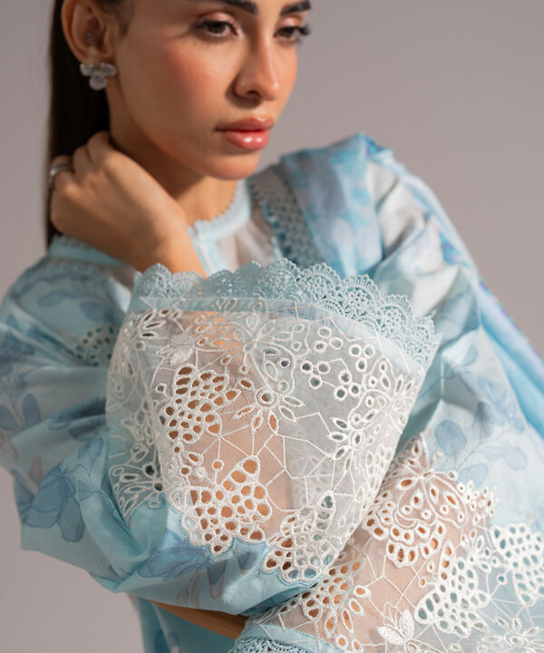 3 Piece - Embroidered Jacquard Suit
