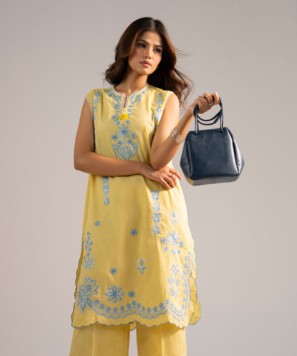 2 Piece - Embroidered Jacquard Suit