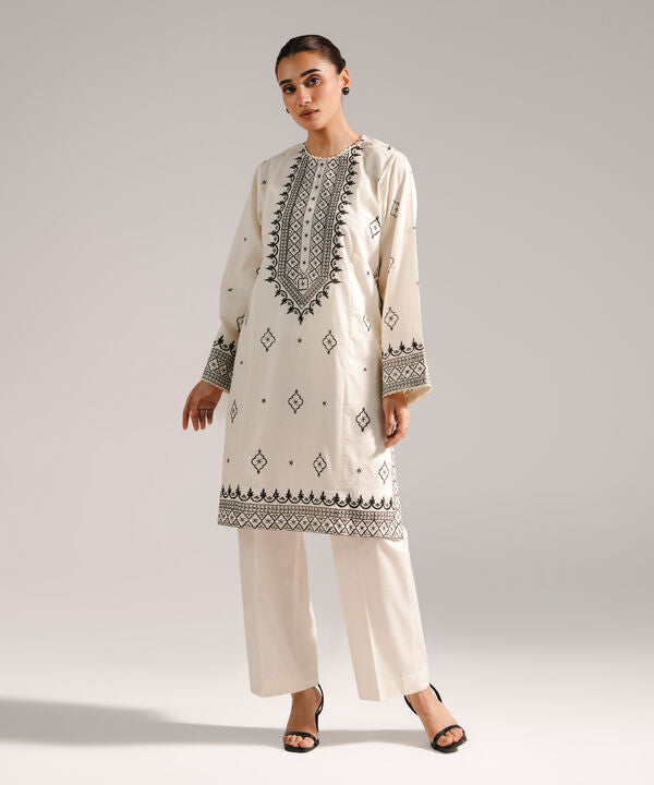 2 Piece - Embroidered Jacquard Suit