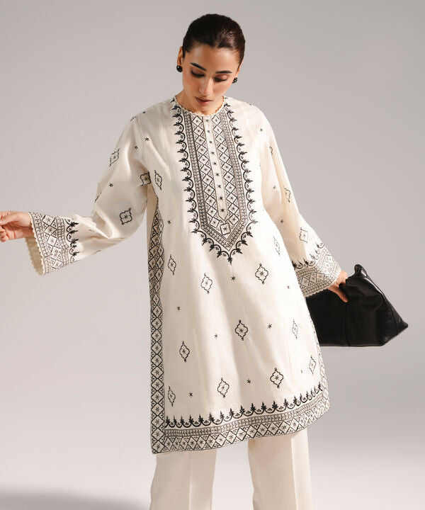 2 Piece - Embroidered Jacquard Suit