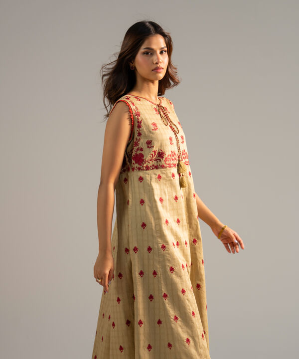 2 Piece - Embroidered Dobby Suit