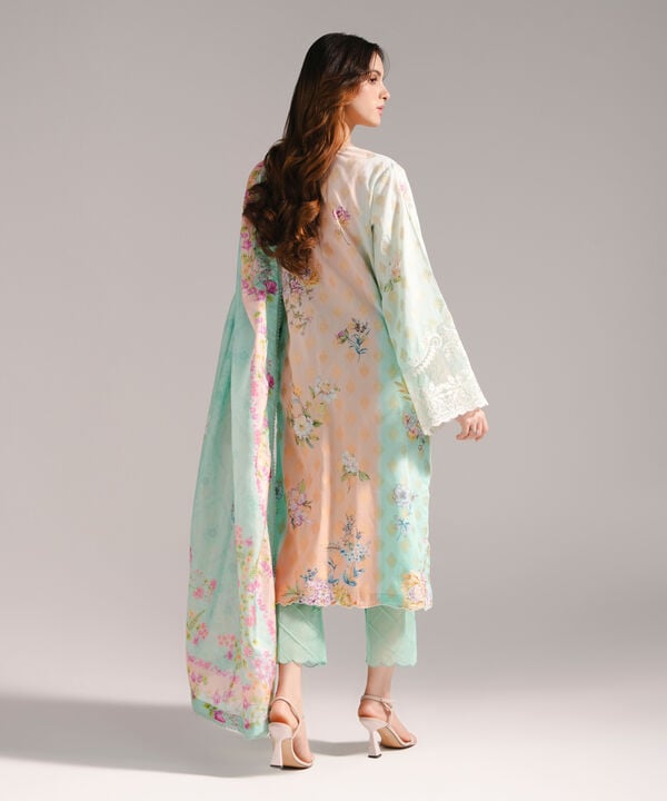 3 Piece - Embroidered Jacquard Suit