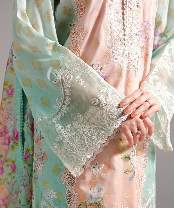 3 Piece - Embroidered Jacquard Suit
