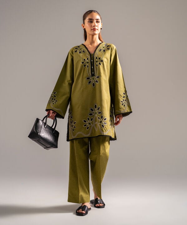 2 Piece - Embroidered Jacquard Suit