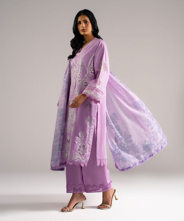 3 Piece - Embroidered Lawn Suit