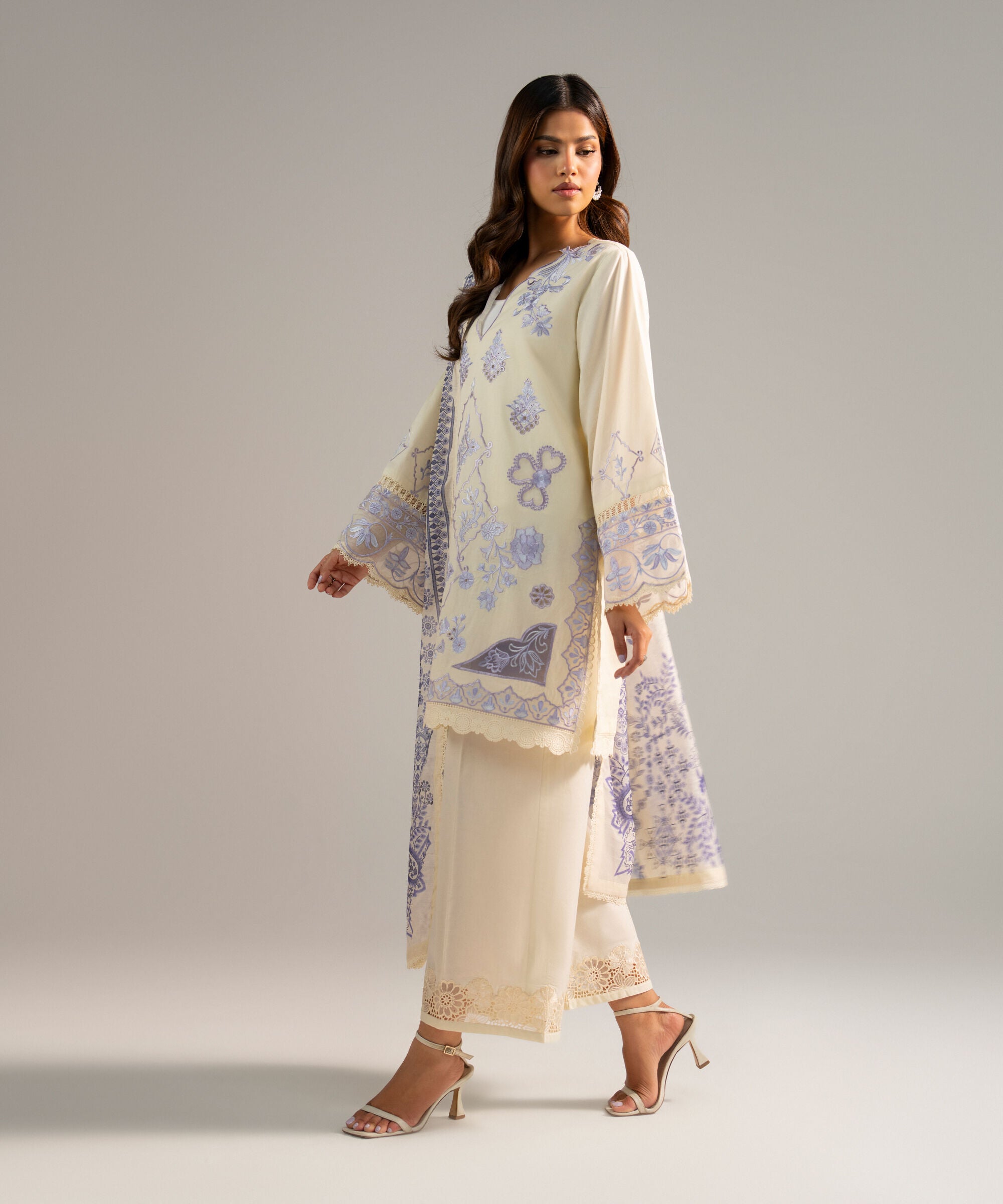 RTW 3 PC Suit PBS26SCHV671