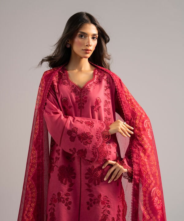 3 Piece - Embroidered Lawn Suit