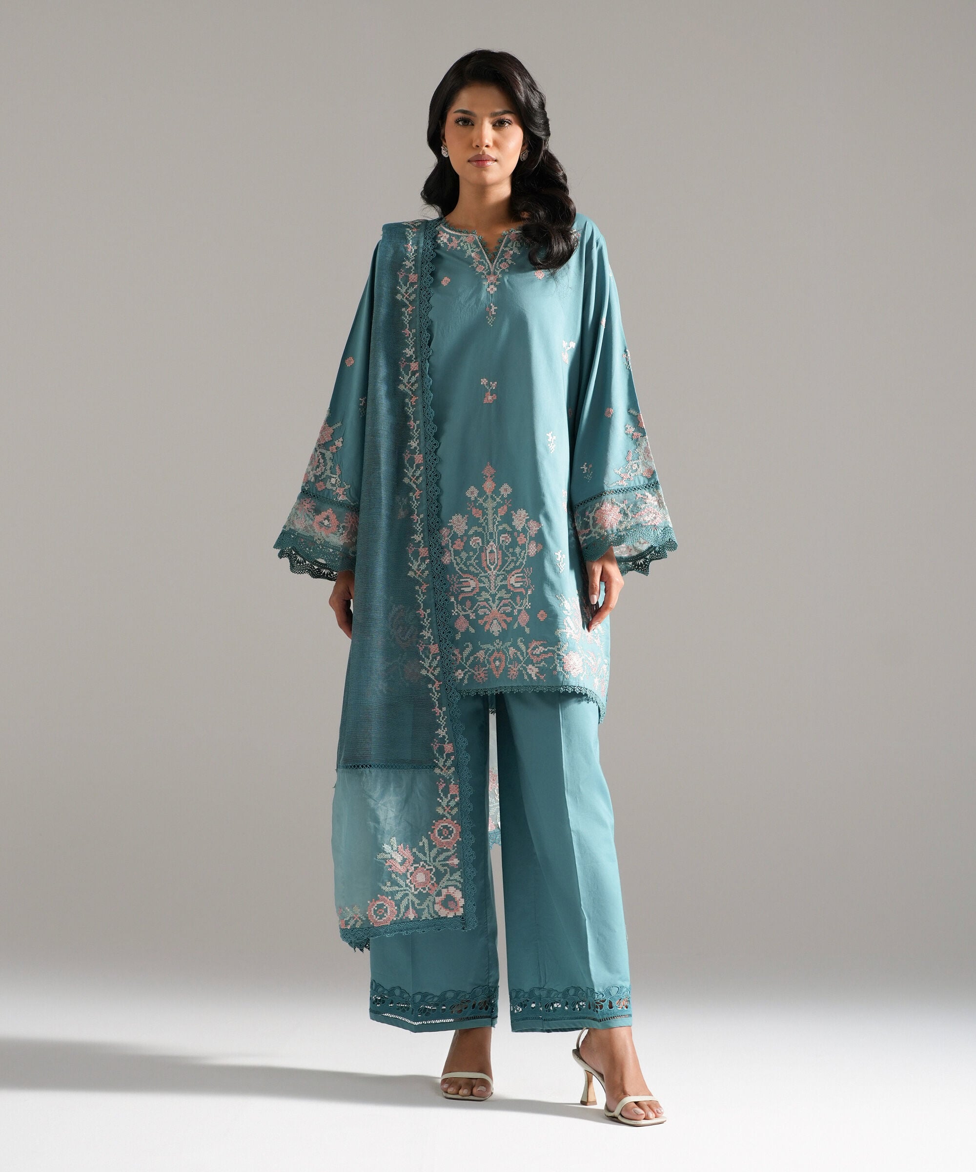 Embroidered Khaddi Net Dupatta PBS26SCV684D