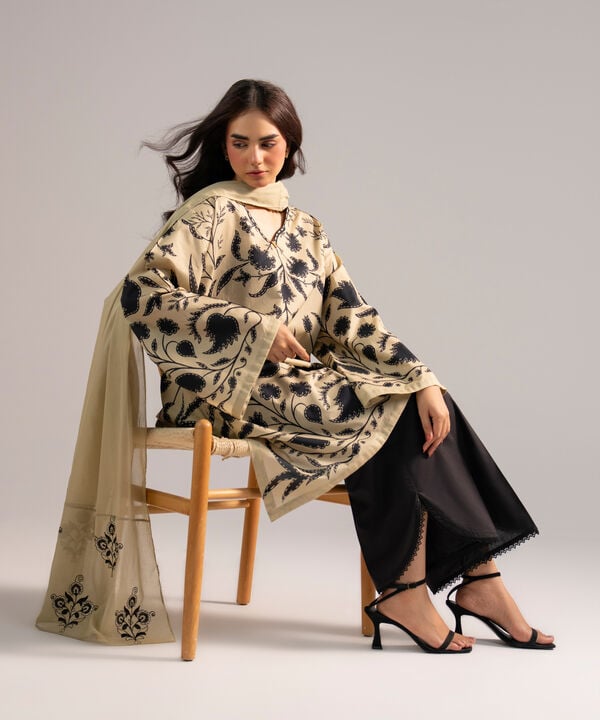3 Piece - Printed Lawn Suit