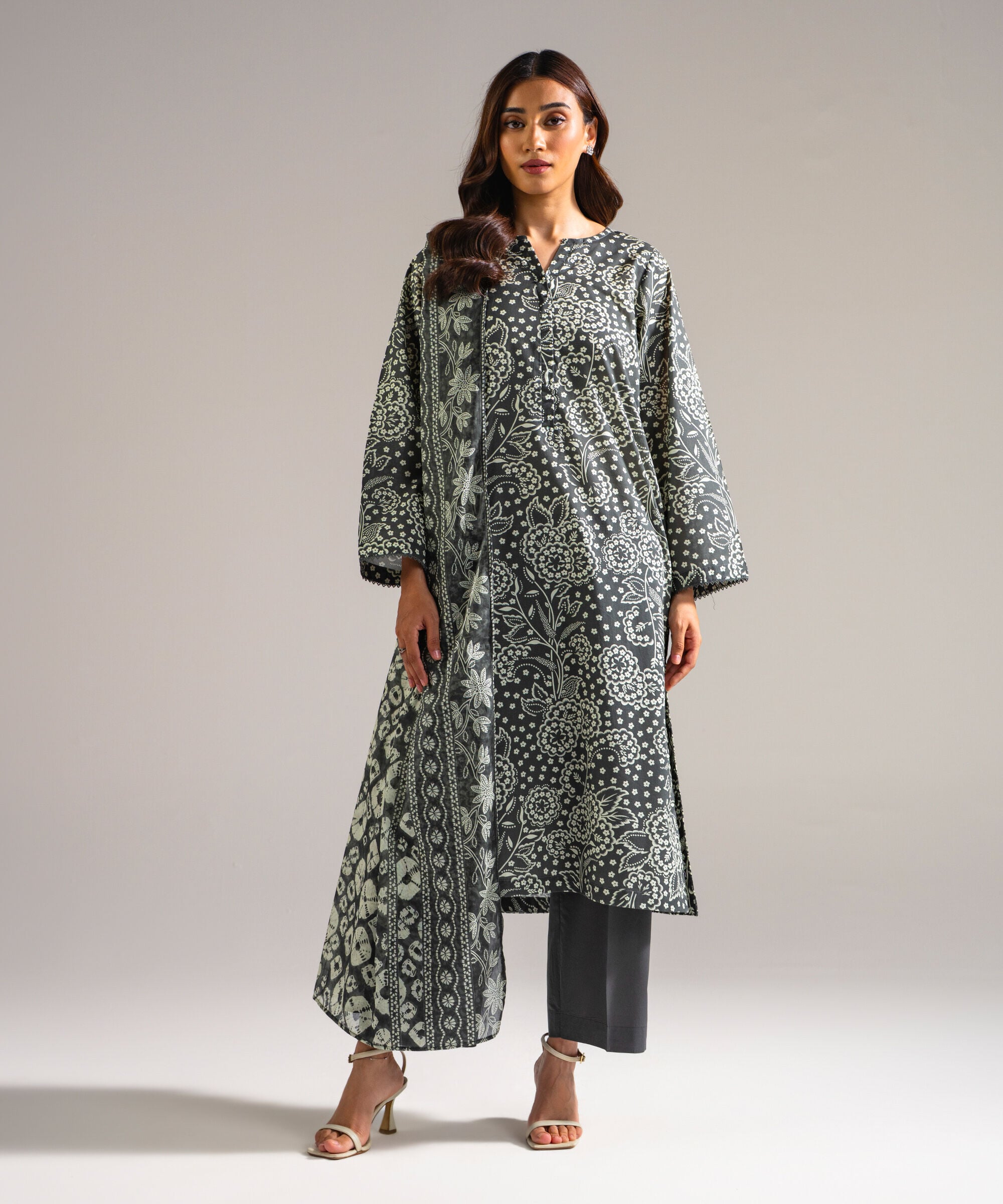 RTW 3 PC Suit PBS2CASTV831