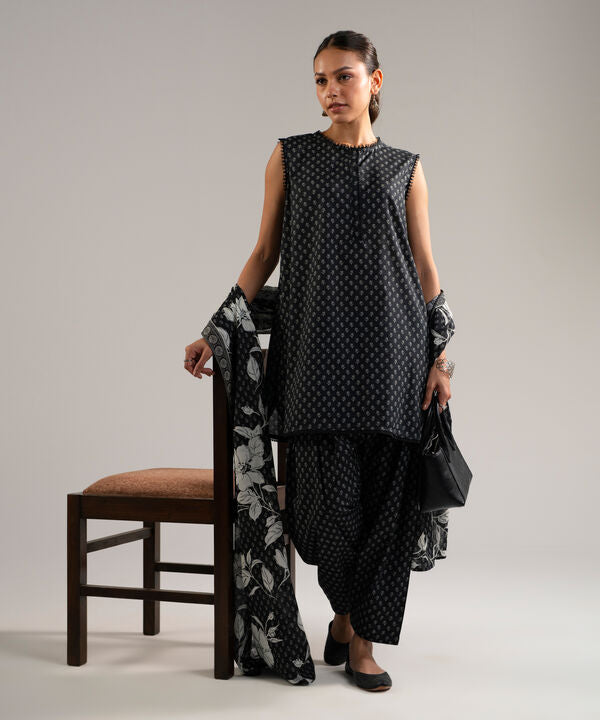 3 Piece - Printed Lawn Suit