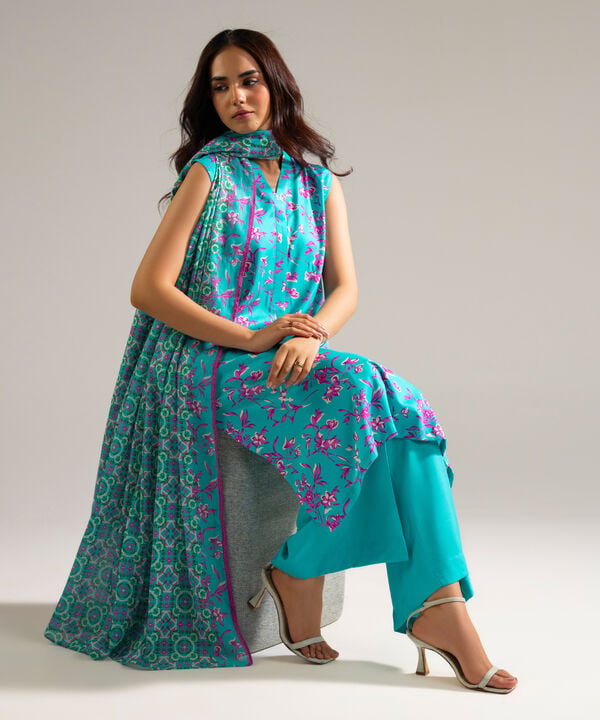3 Piece - Printed Arabic Lawn Suit