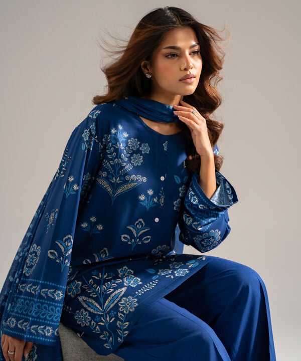3 Piece - Printed Arabic Lawn Suit