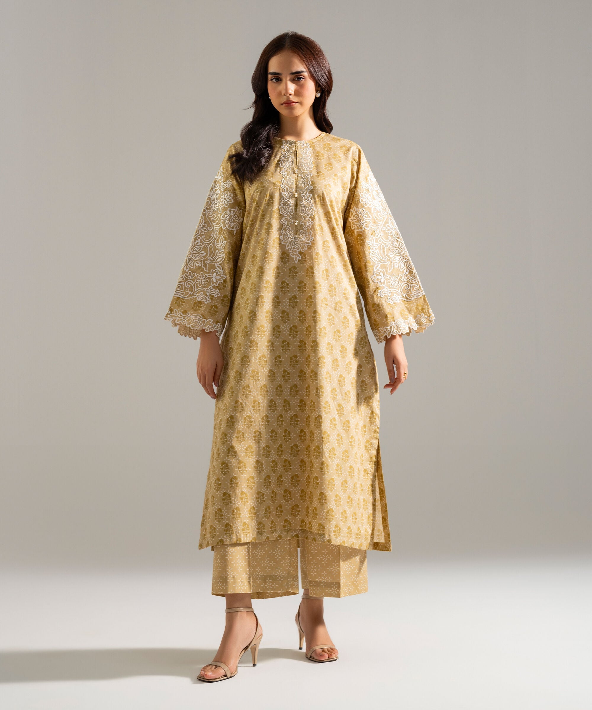 2 Piece - Embroidered Lawn Suit PBW26CASTV99