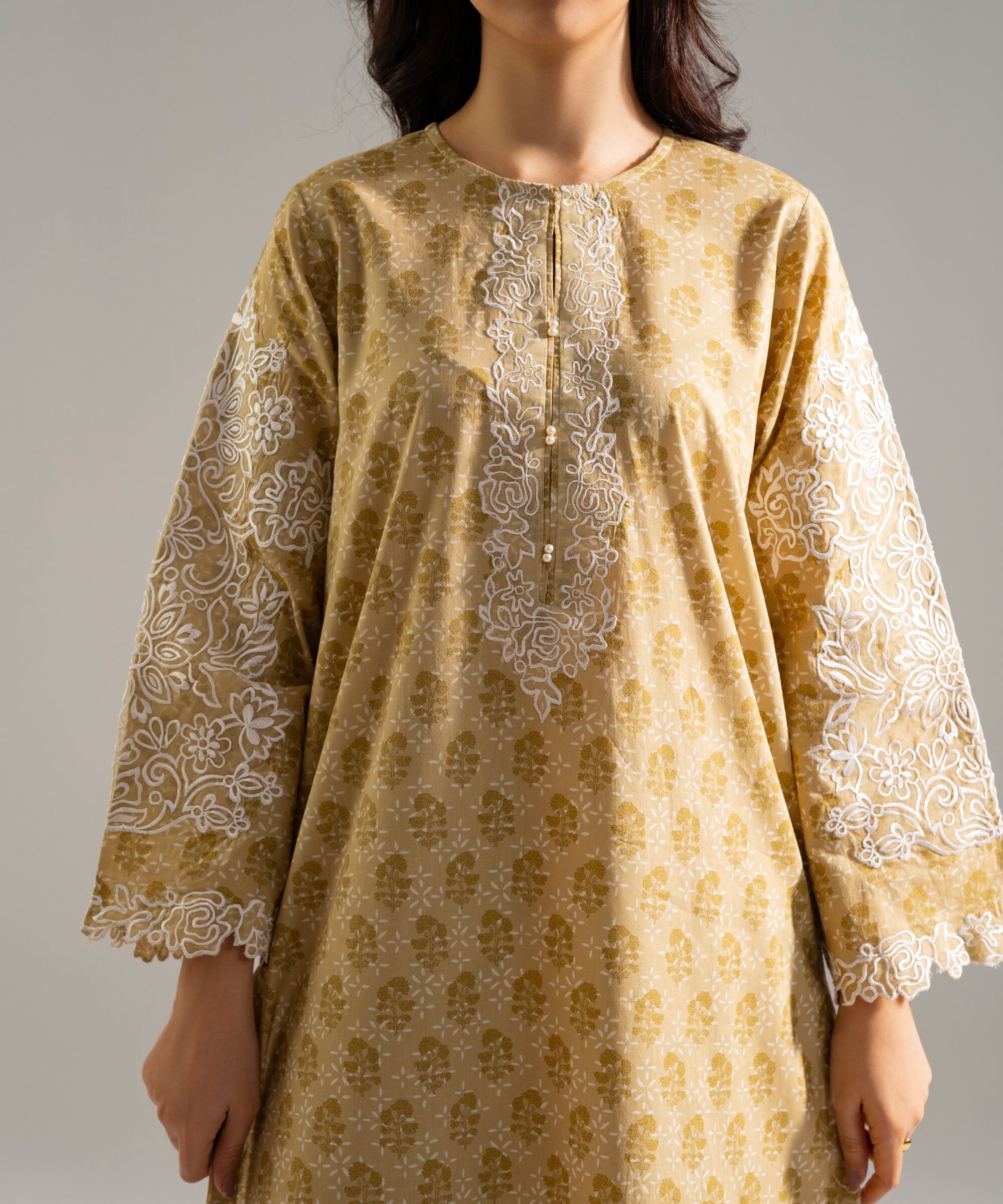 2 Piece - Embroidered Lawn Suit PBW26CASTV99