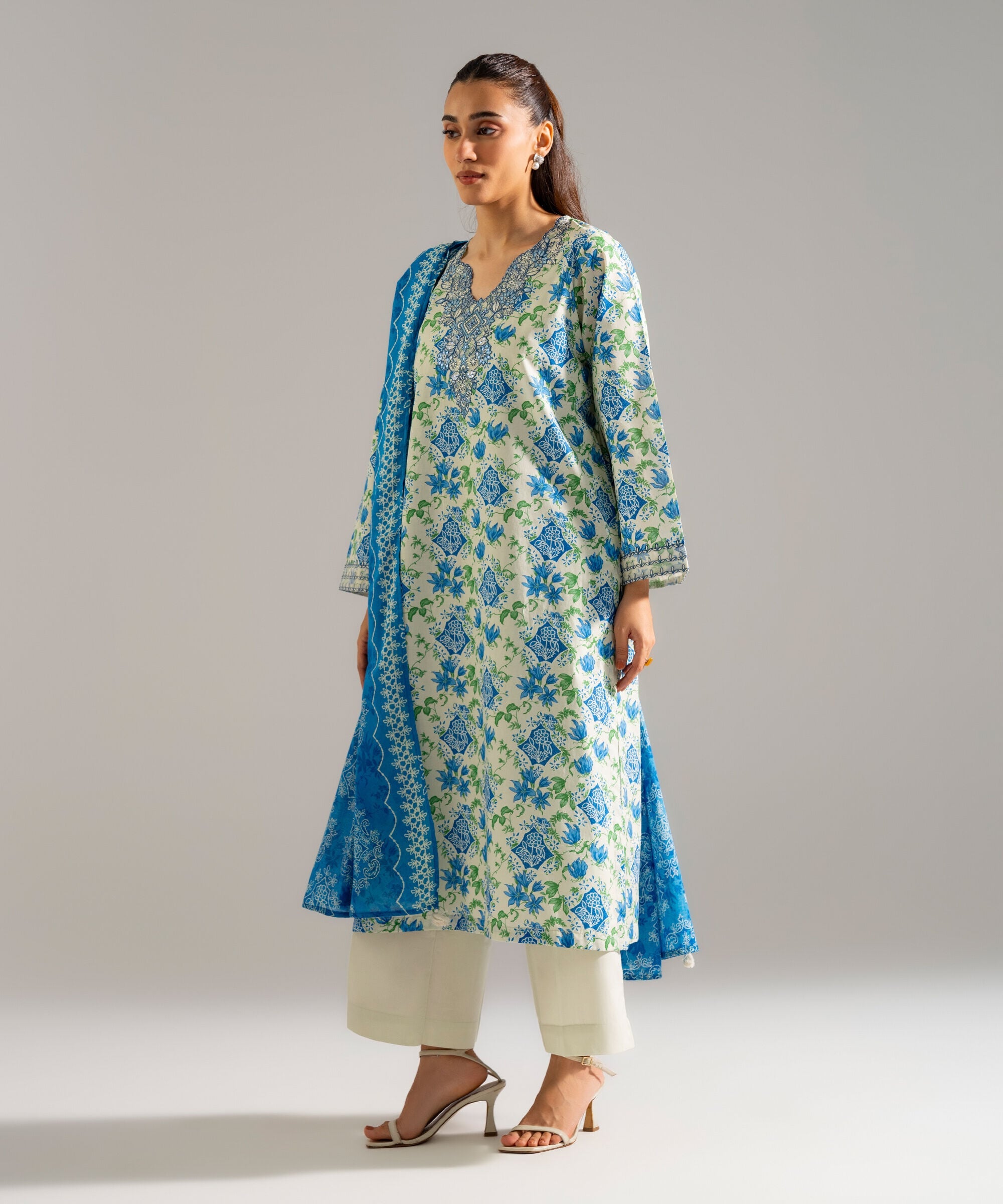 3 Piece - Embroidered Cambric Suit PBW26CHMV914