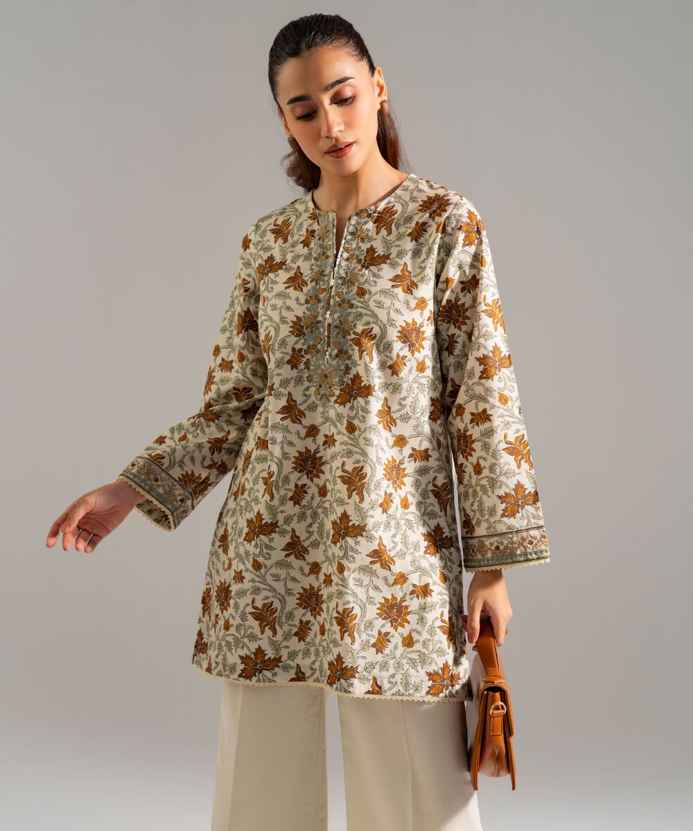 2 Piece - Embroidered Lawn Suit PBW26CSTV914