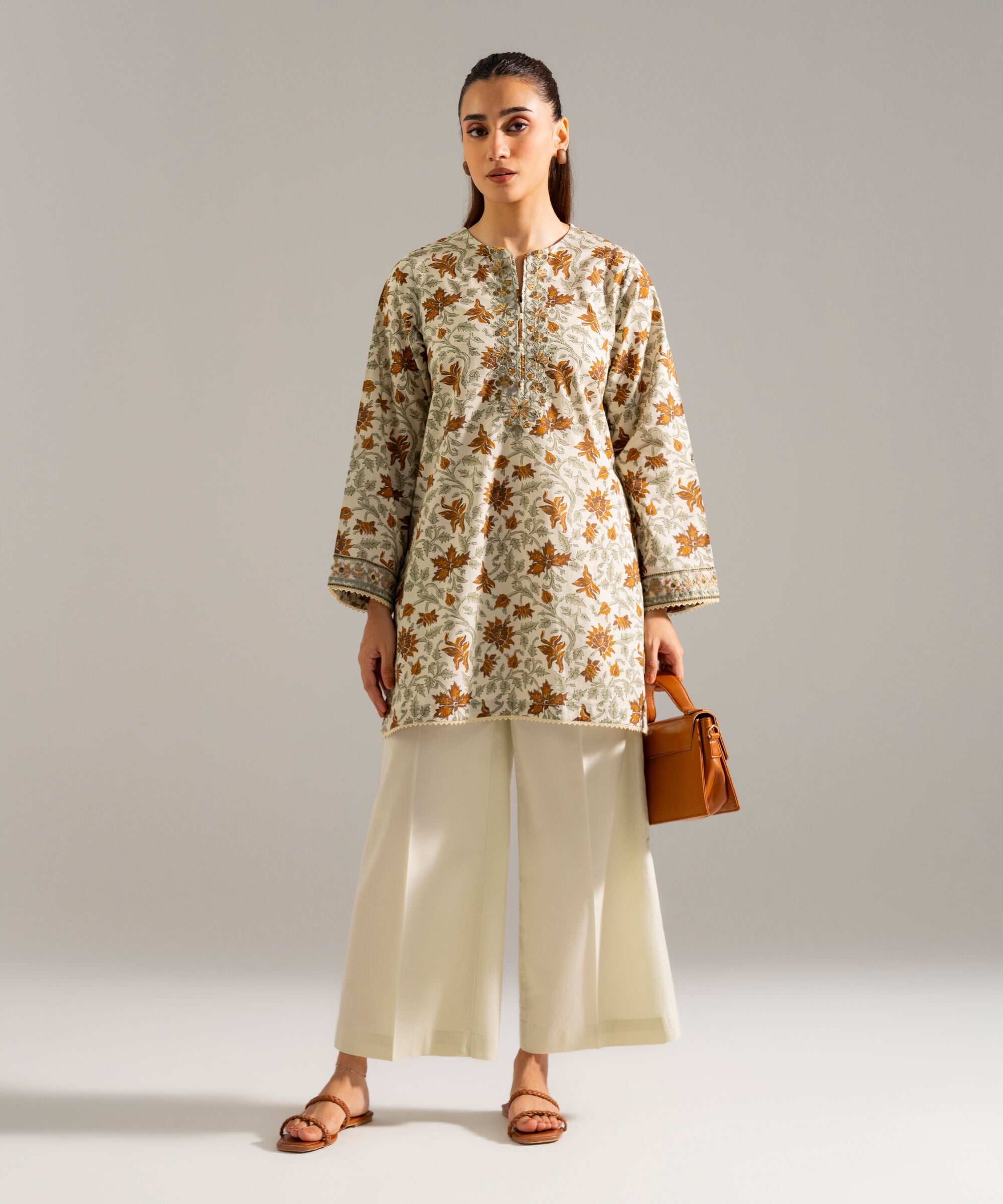 2 Piece - Embroidered Lawn Suit PBW26CSTV914