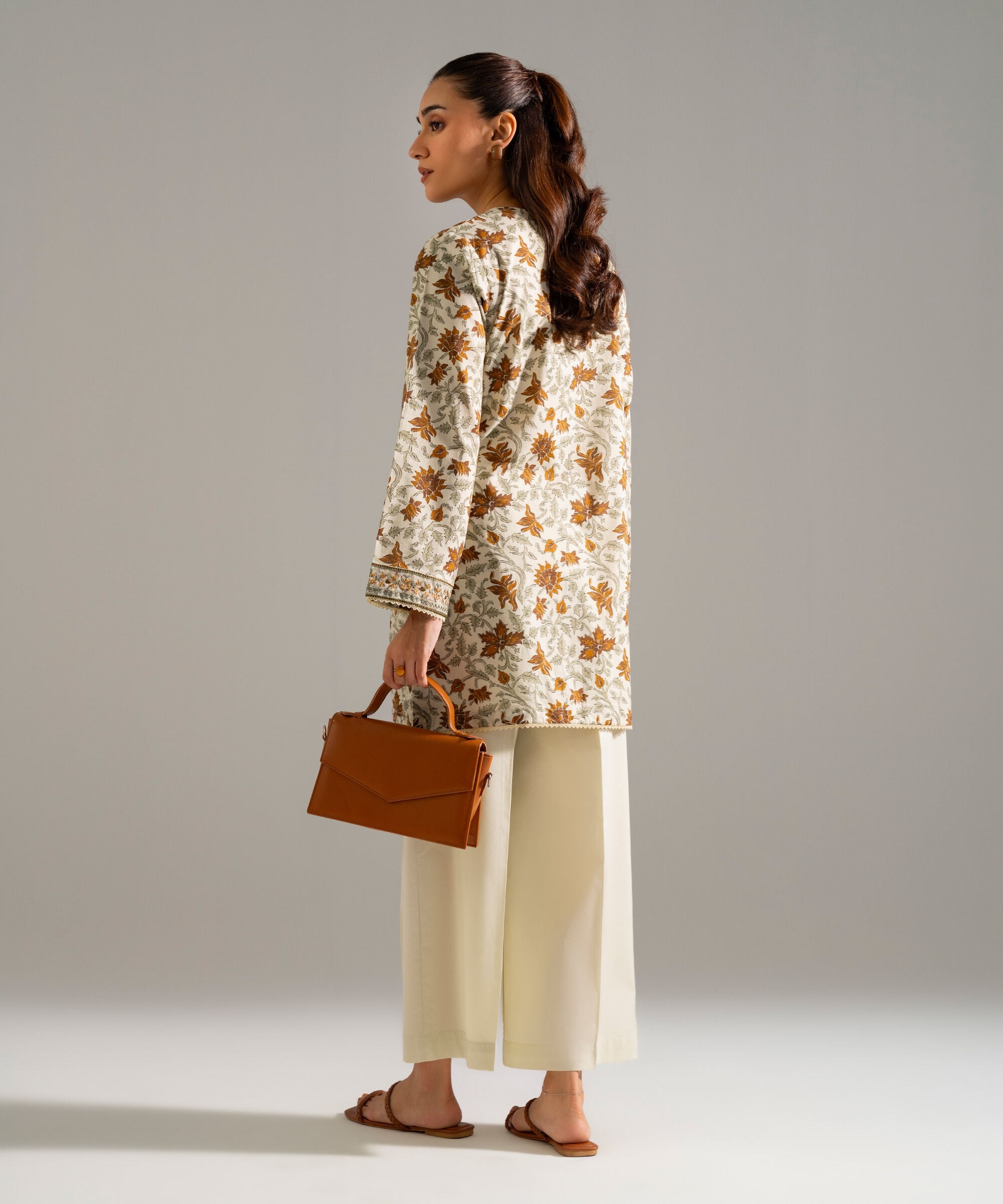 2 Piece - Embroidered Lawn Suit PBW26CSTV914
