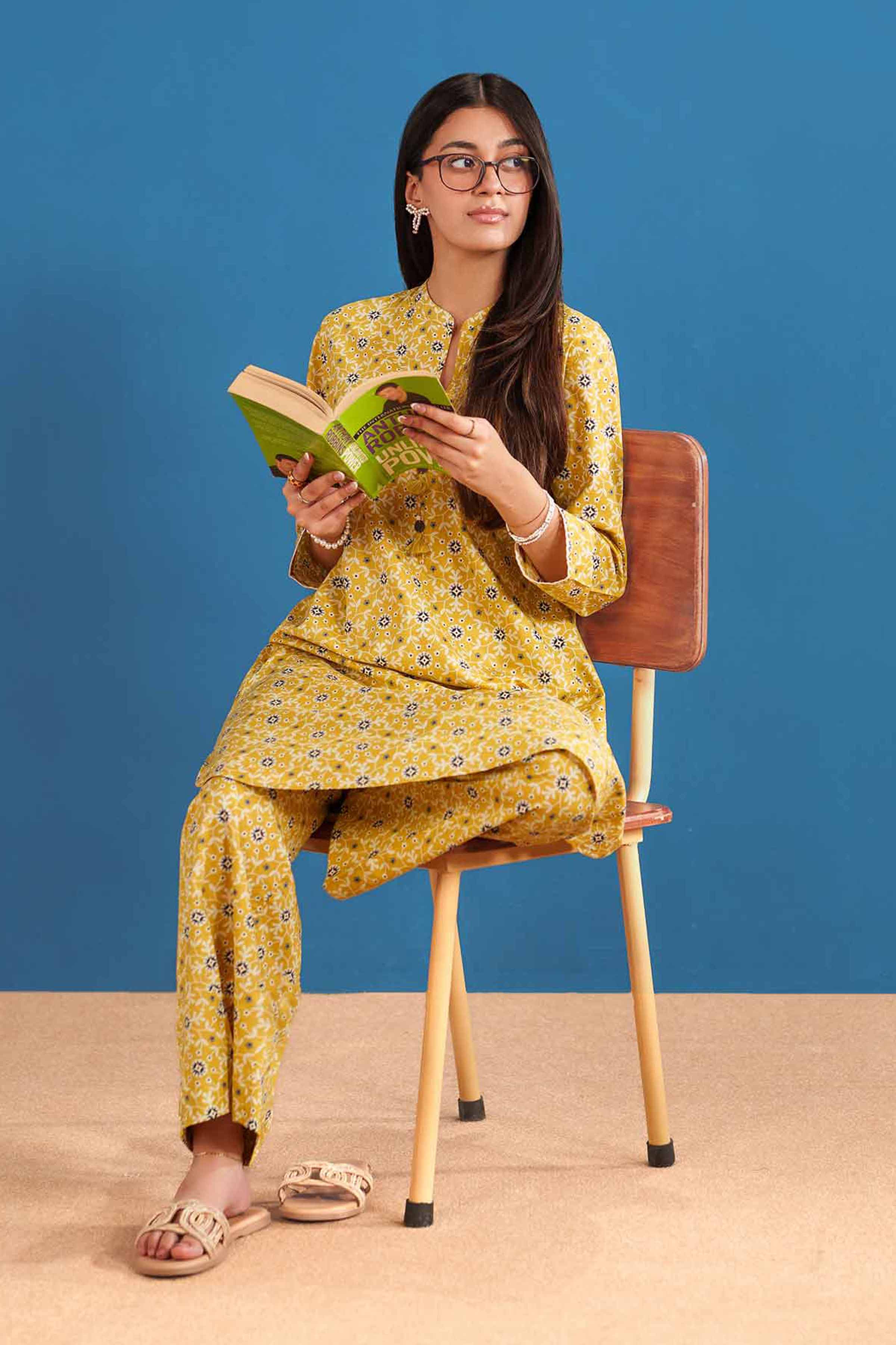 2 Piece - Printed Suit - PE25-522