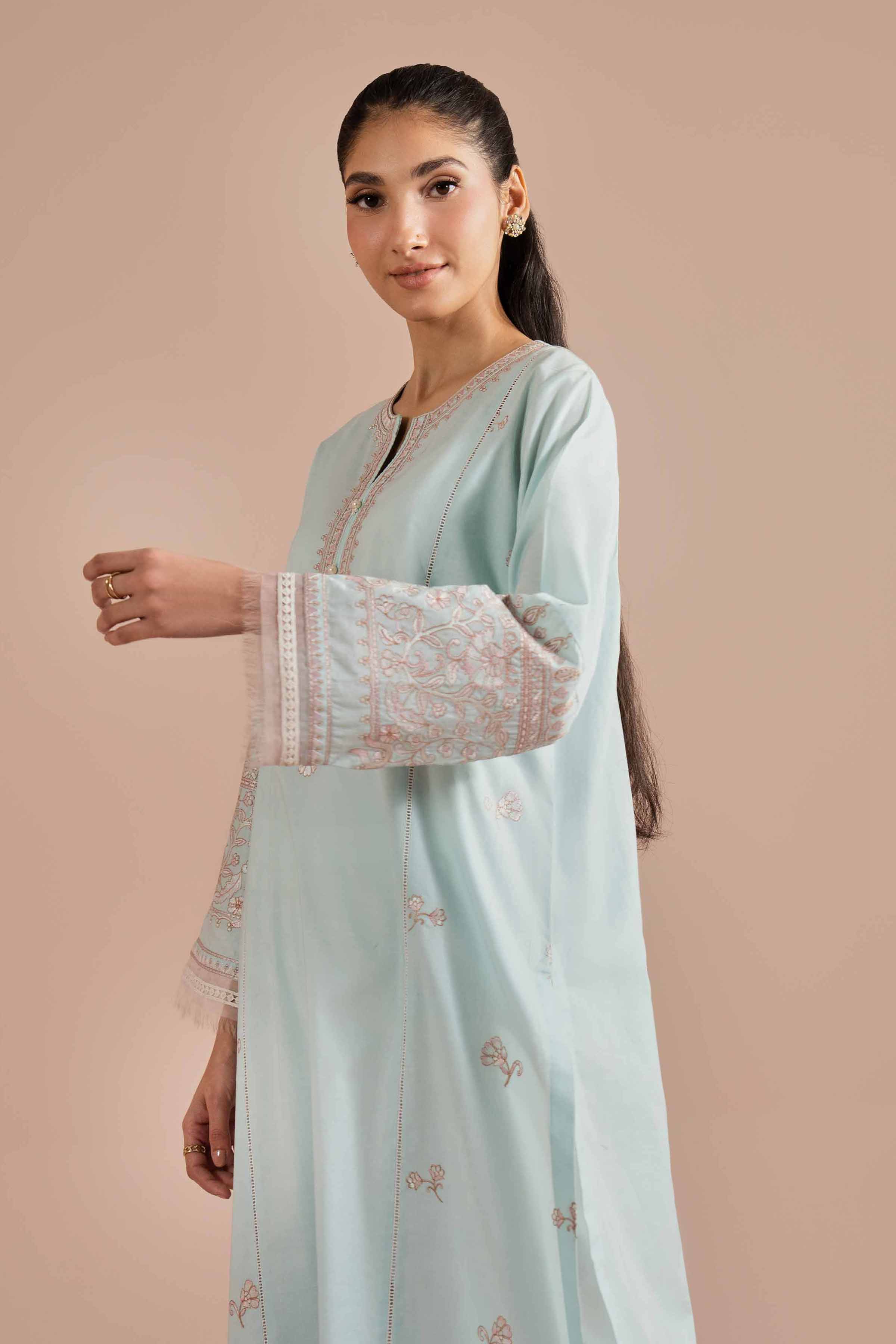 Embroidered Shirt - PE26-04