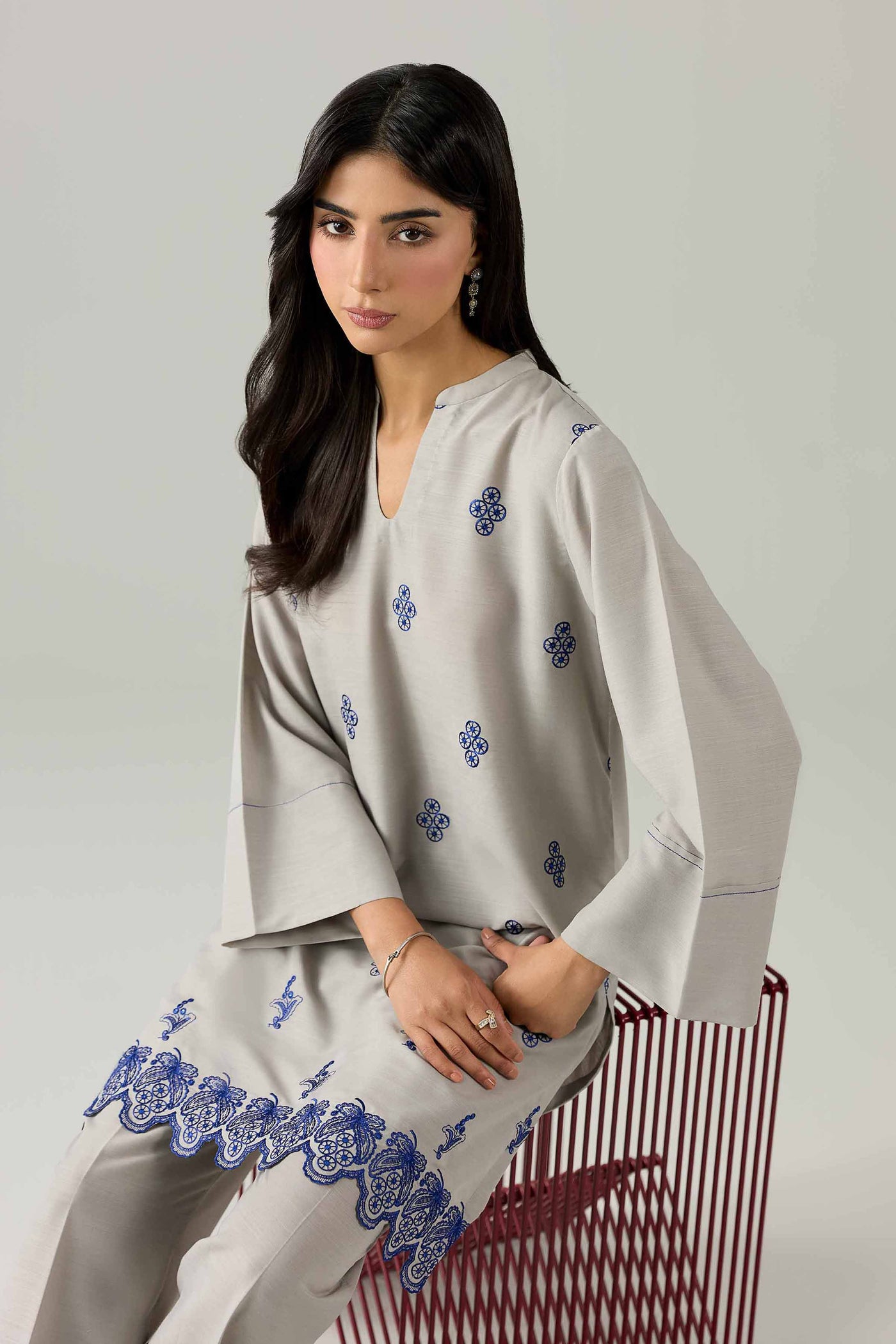 https://cdn.shopify.com/s/files/1/0534/2065/4791/files/PE26-161--_1.jpg?v=1780294168