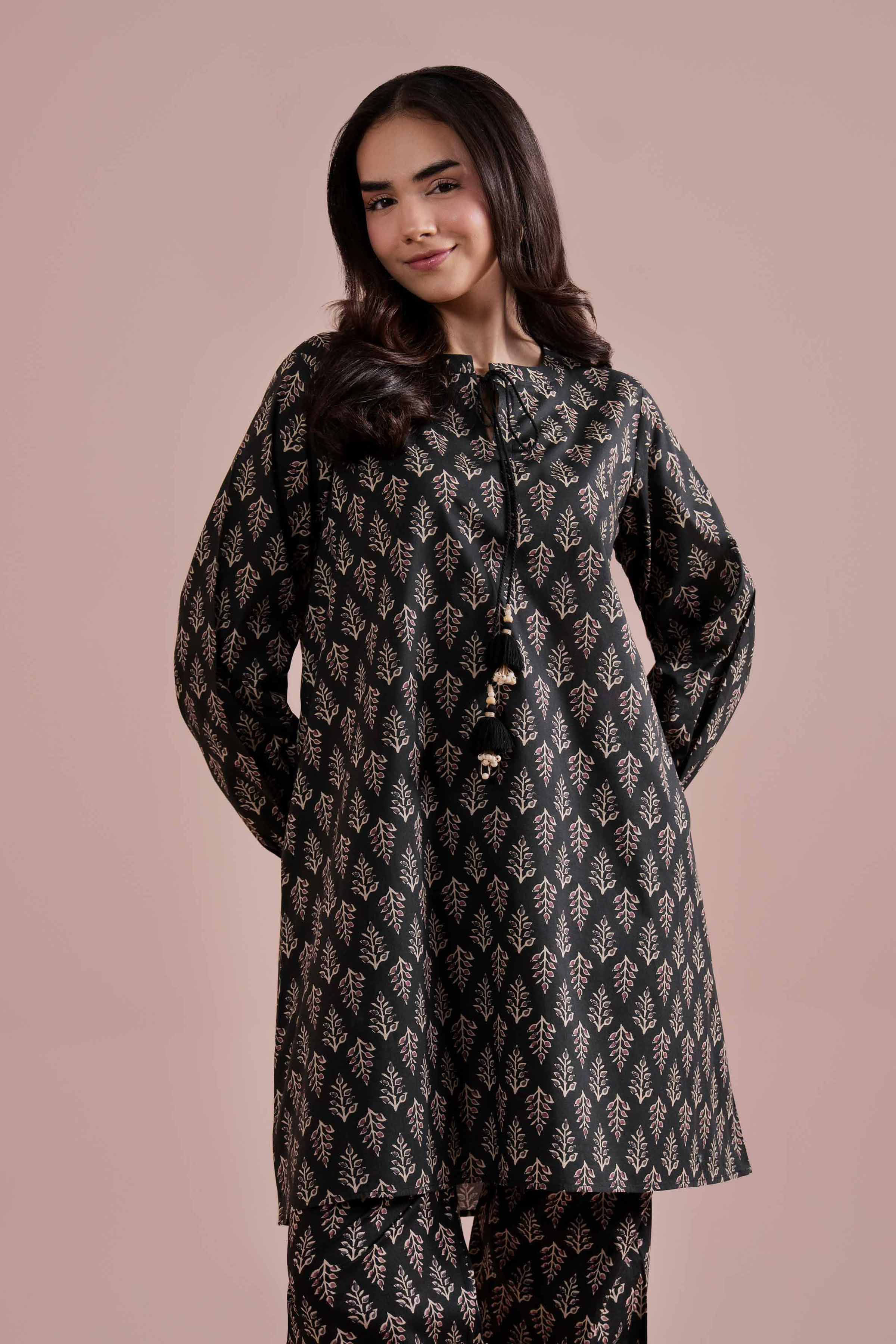 https://cdn.shopify.com/s/files/1/0534/2065/4791/files/PE26-176-_7.jpg?v=1769760456