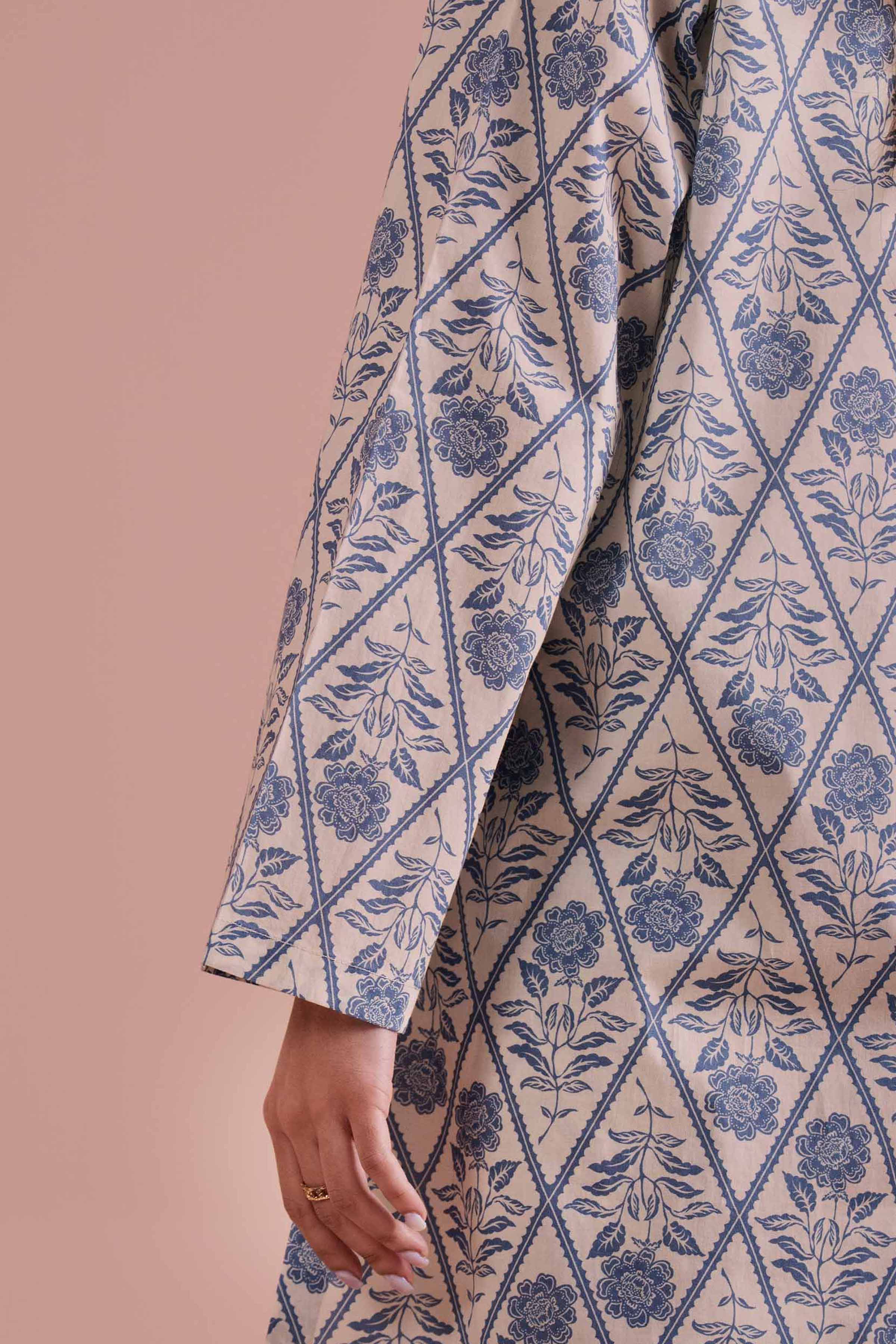 2 Piece - Printed Suit - PE26-178