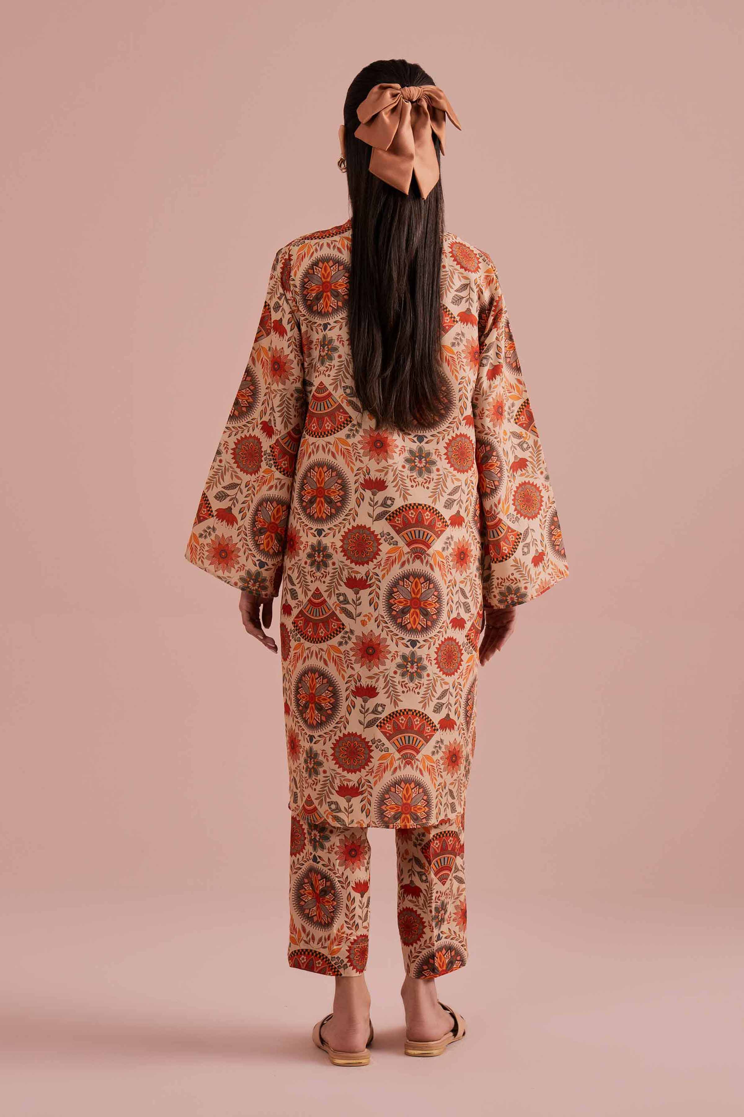 2 Piece - Printed Suit - PE26-18