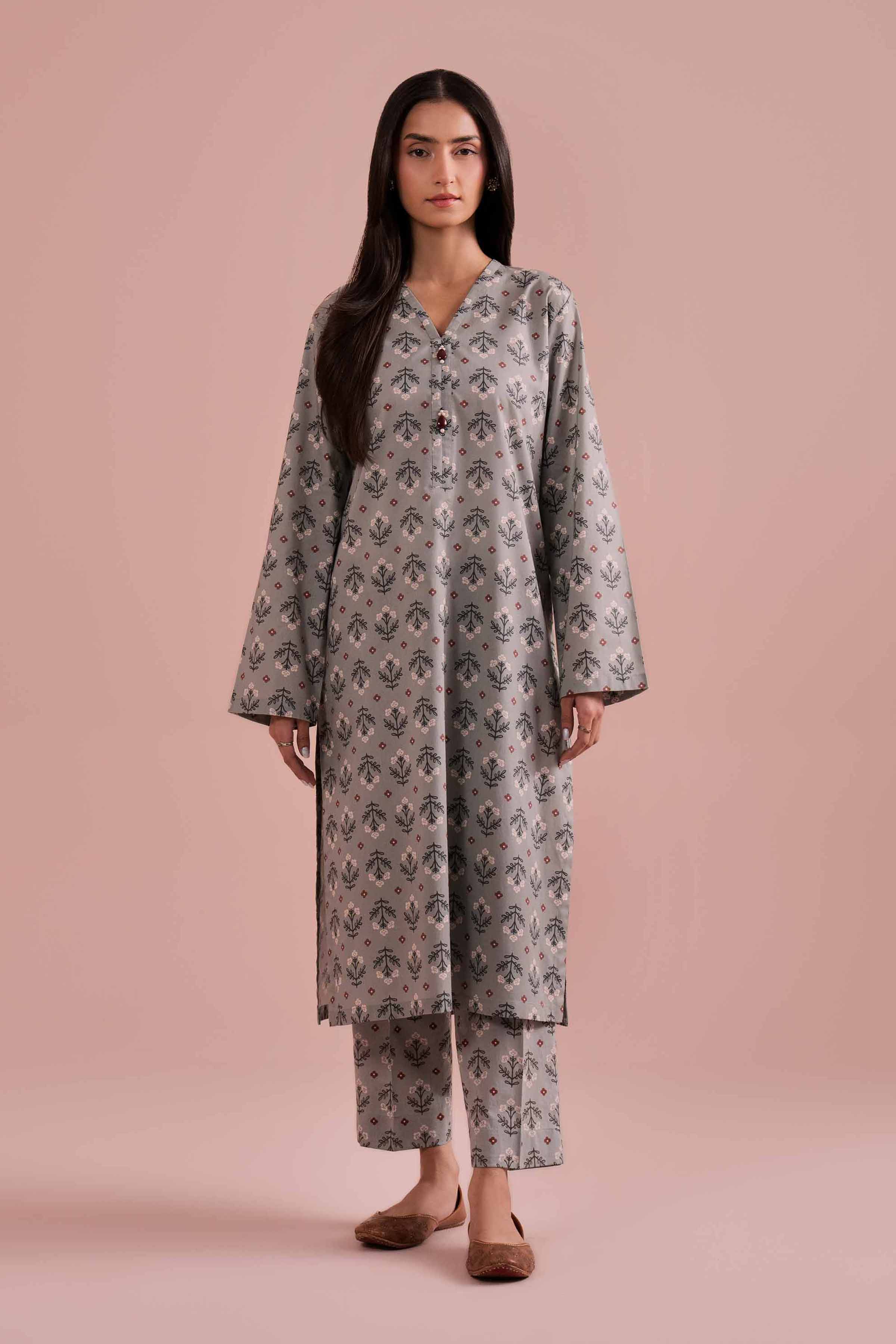 2 Piece - Printed Suit - PE26-187