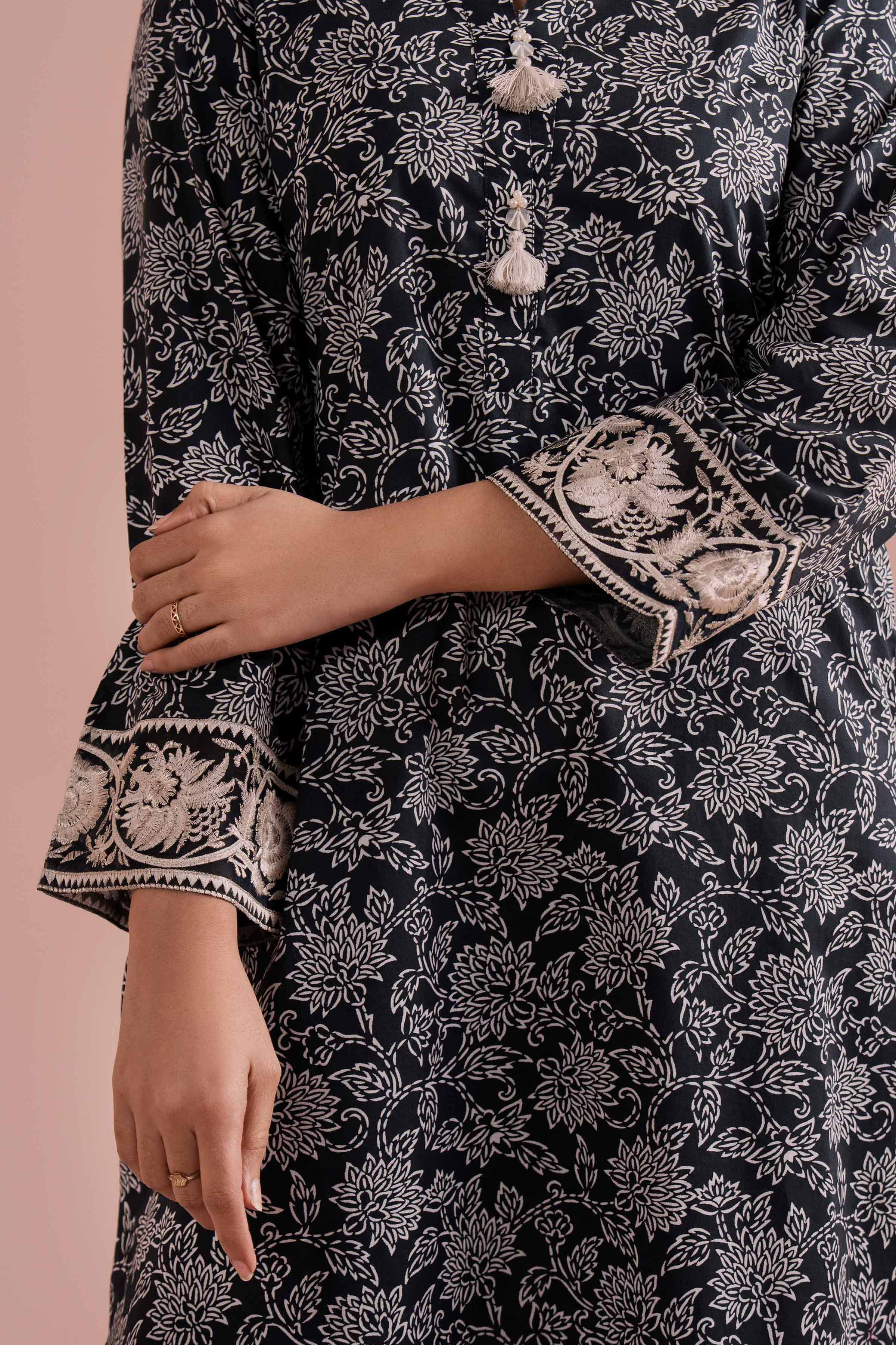 2 Piece - Printed Embroidered Suit - PE26-198