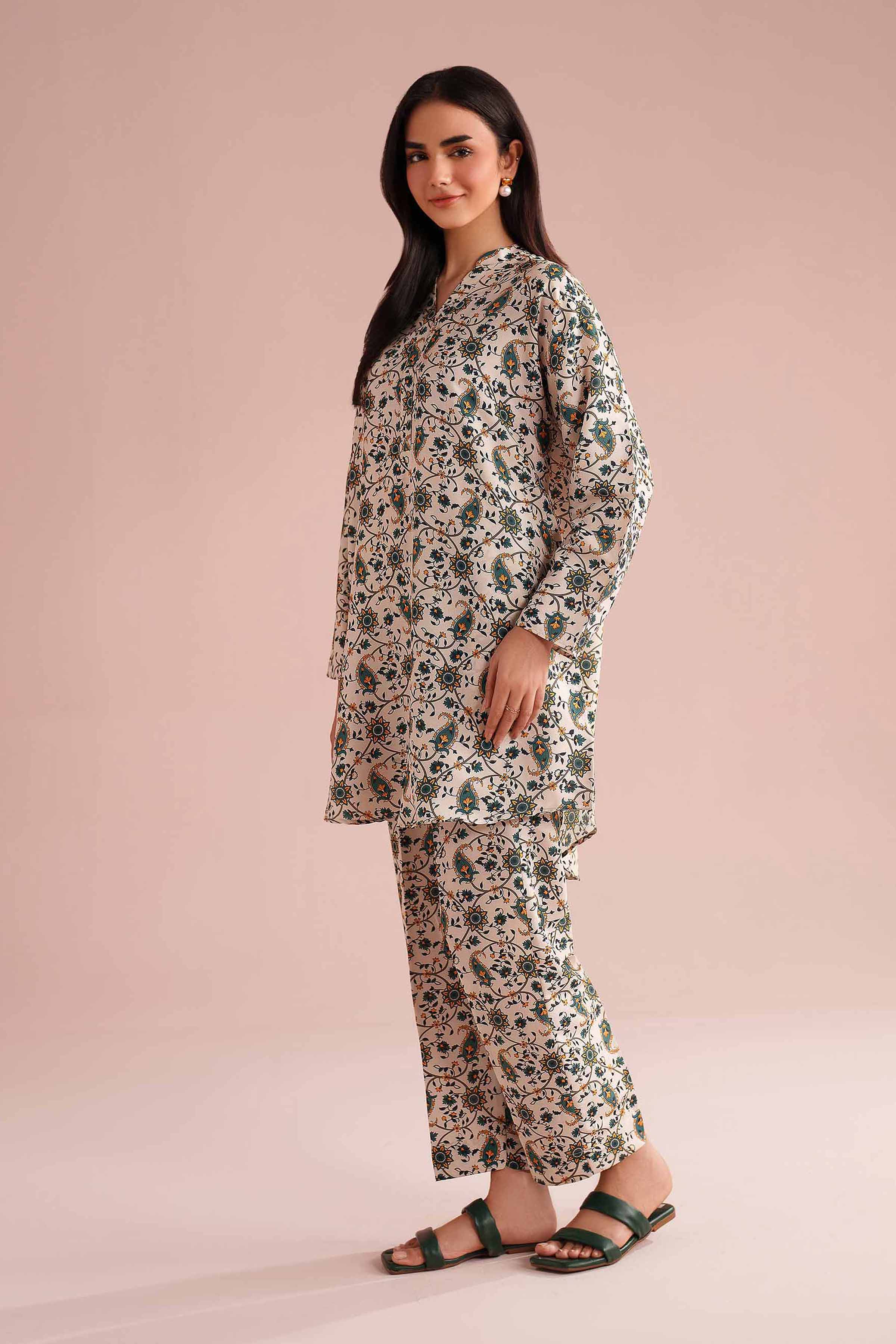 2 Piece - Printed Suit - PE26-22