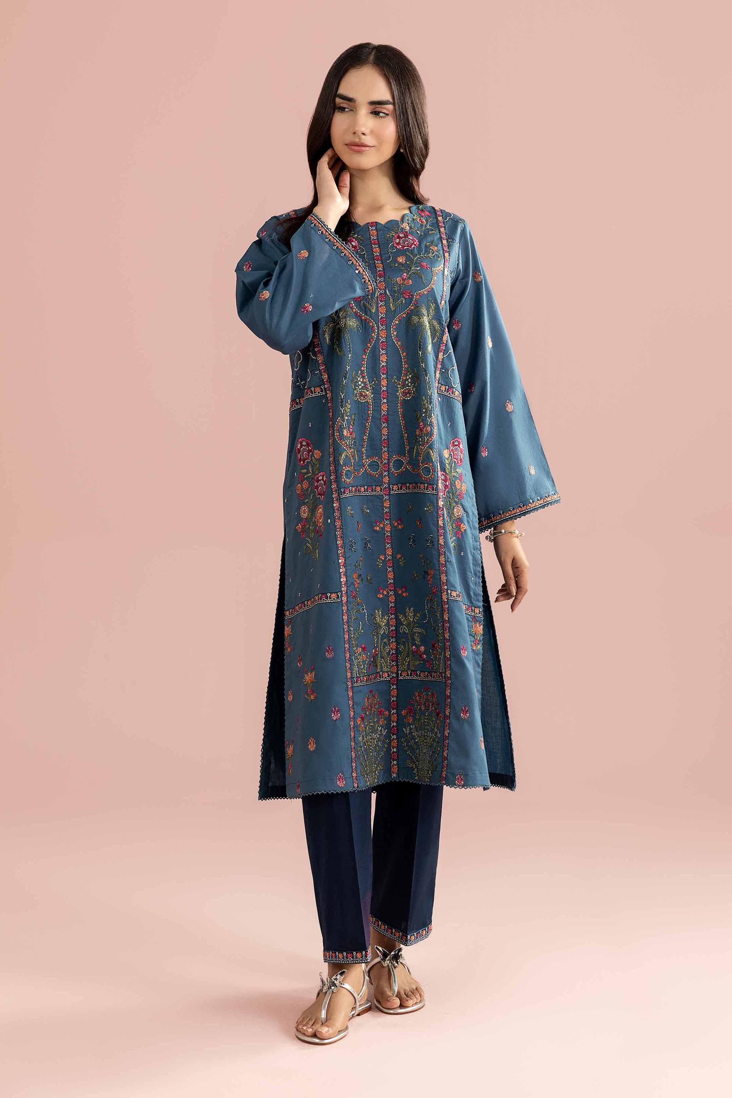 2 Piece - Embroidered Suit - PE26-244