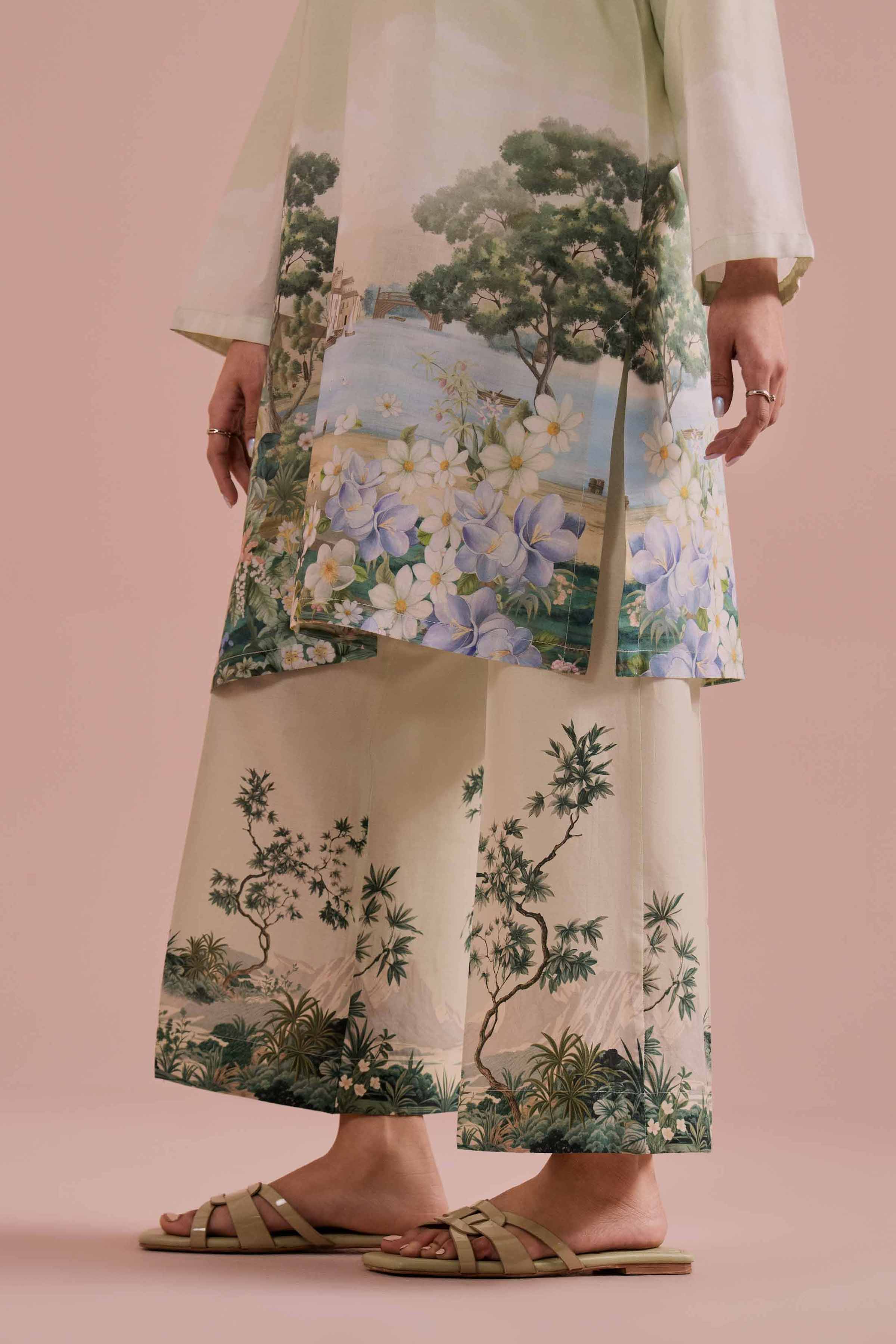 2 Piece - Printed Suit - PE26-273