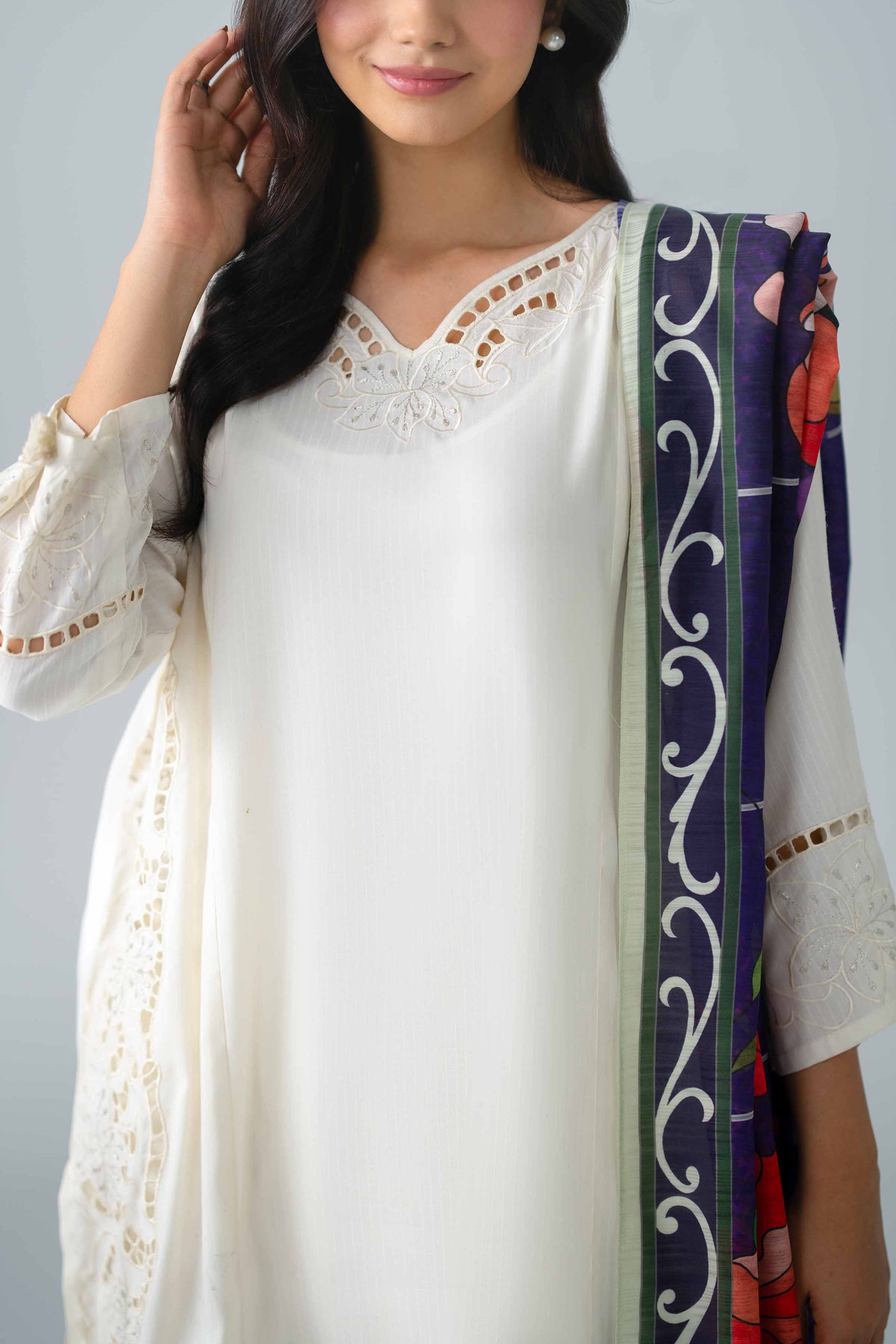https://cdn.shopify.com/s/files/1/0534/2065/4791/files/PE26-307-_5.jpg?v=1780294866
