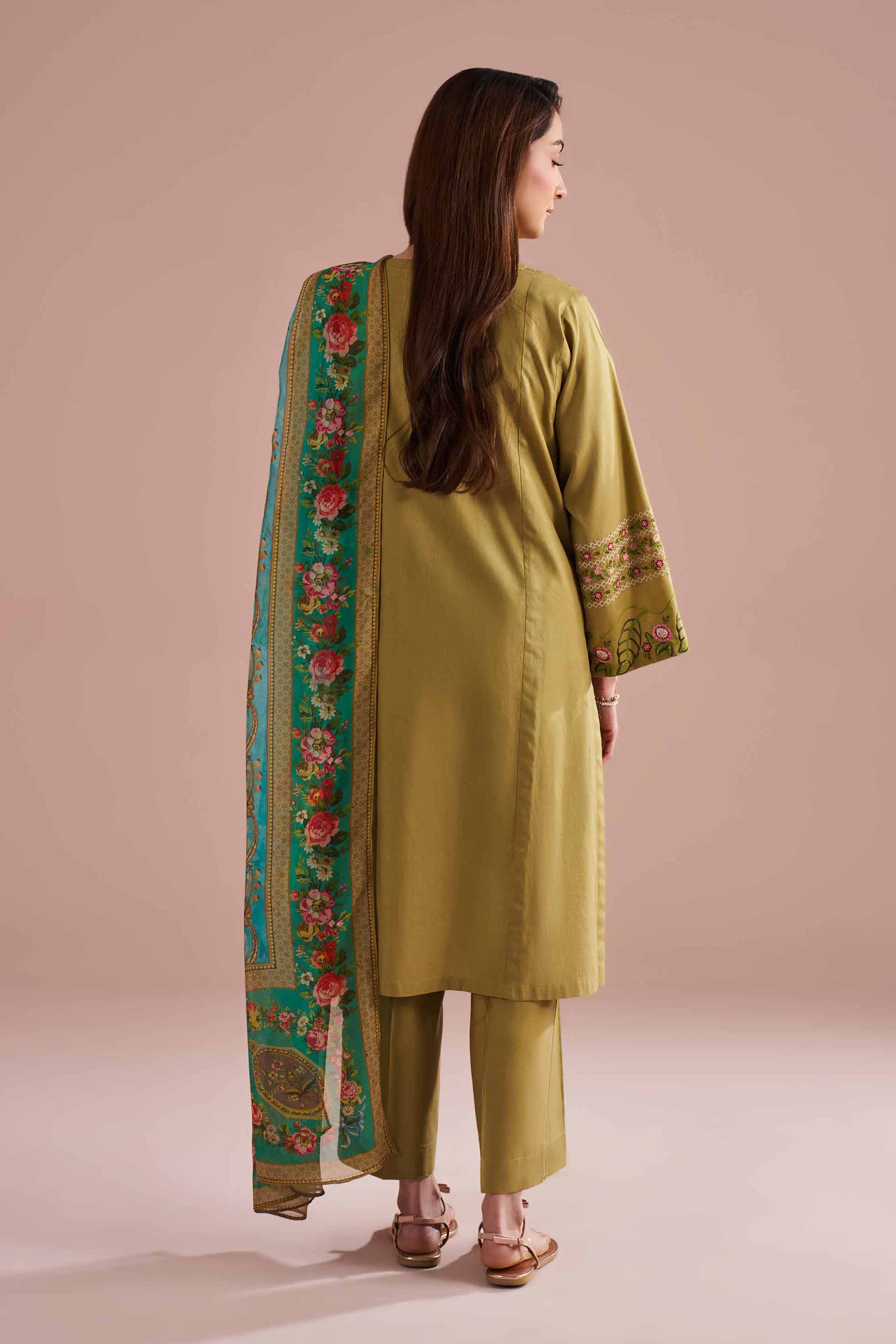 3 Piece - Embroidered Suit - PE26-321