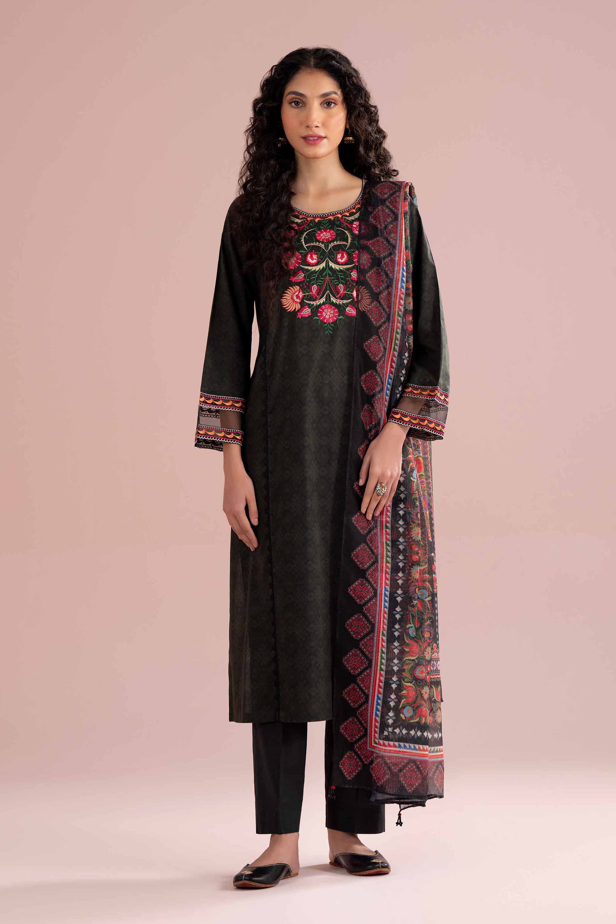 3 Piece - Embroidered Suit - PE26-329