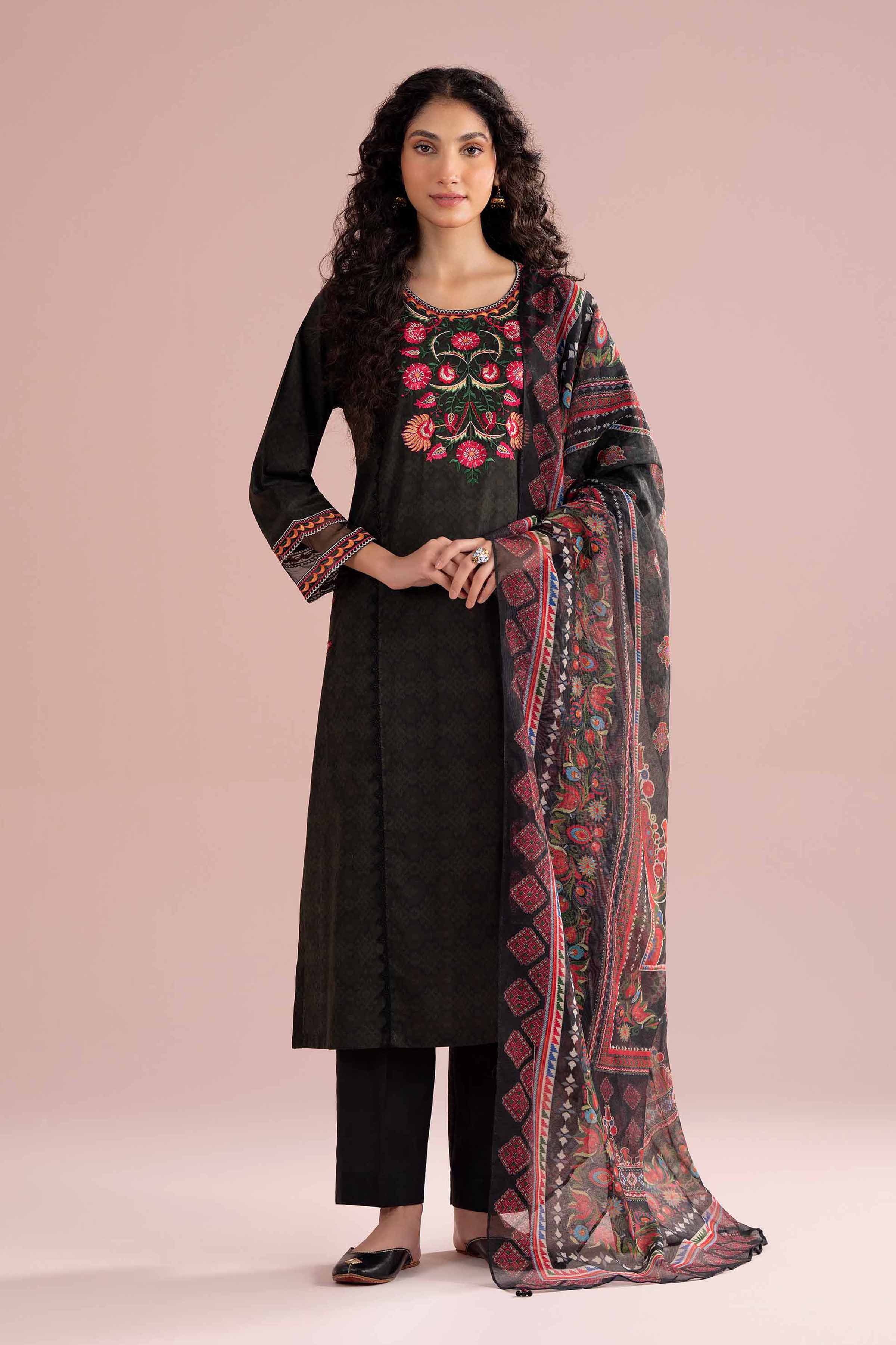 3 Piece - Embroidered Suit - PE26-329