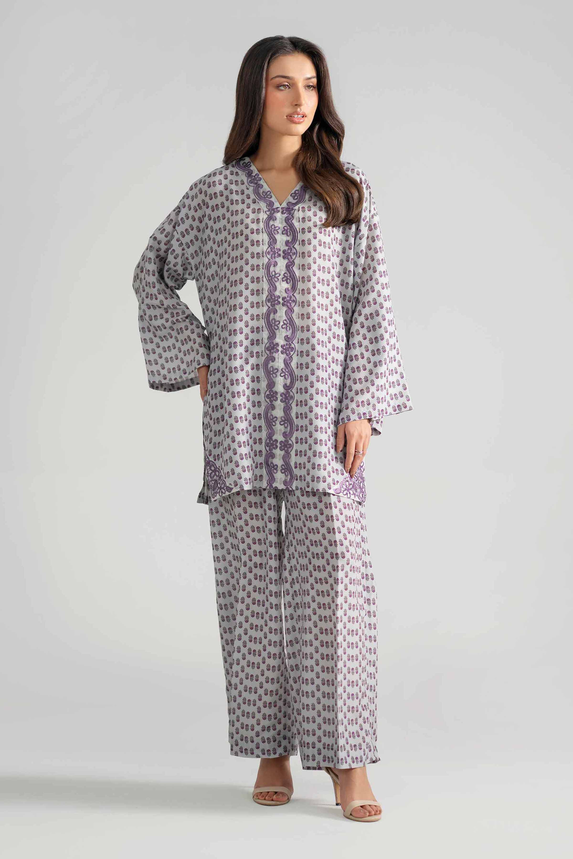 https://cdn.shopify.com/s/files/1/0534/2065/4791/files/PE26-353-_4.jpg?v=1775713332