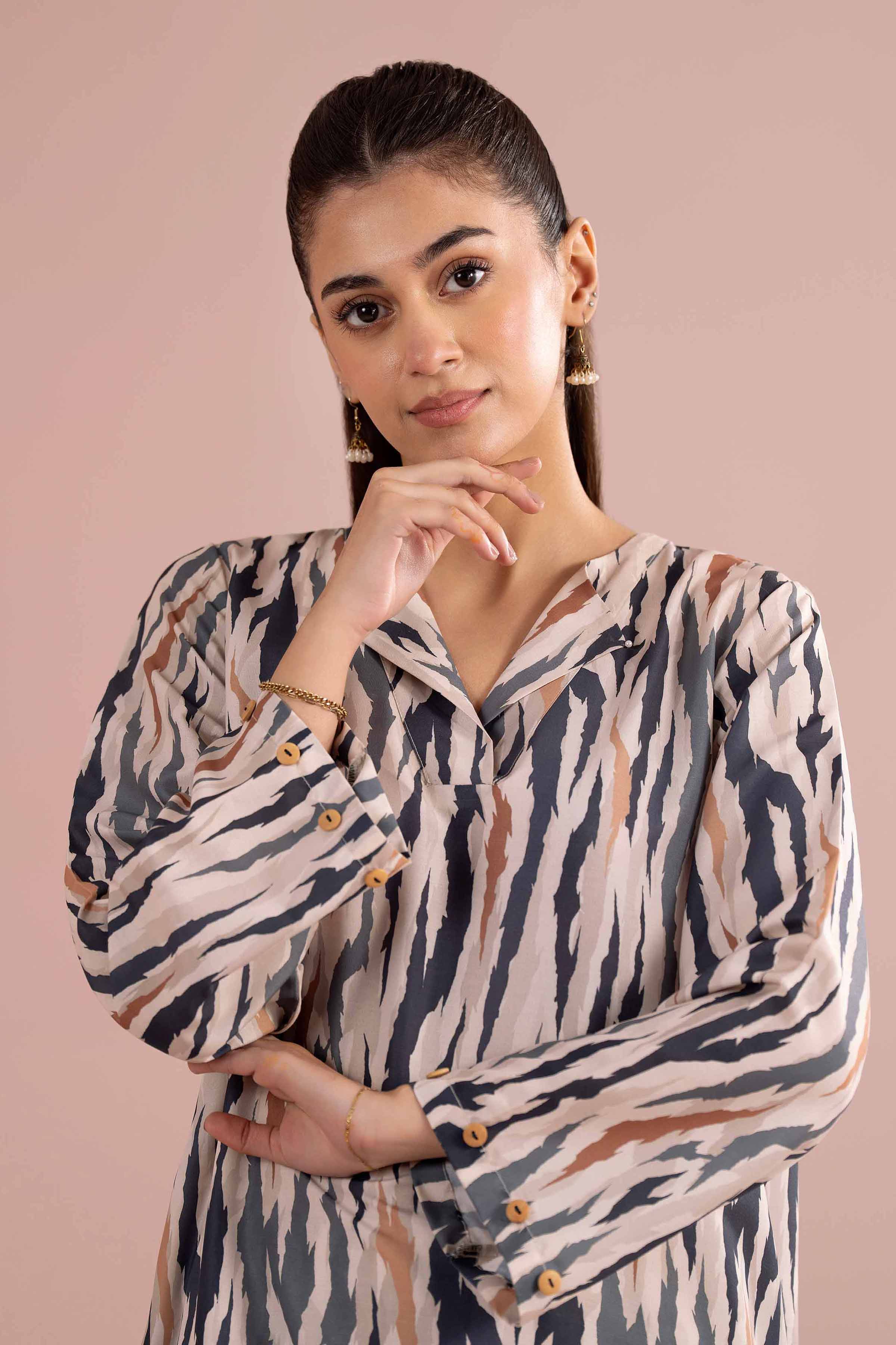 2 Piece - Printed Suit - PE26-365