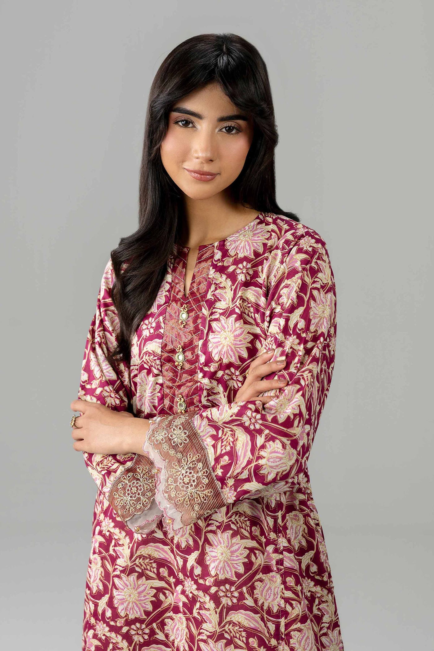 https://cdn.shopify.com/s/files/1/0534/2065/4791/files/PE26-377-_5.jpg?v=1780460671