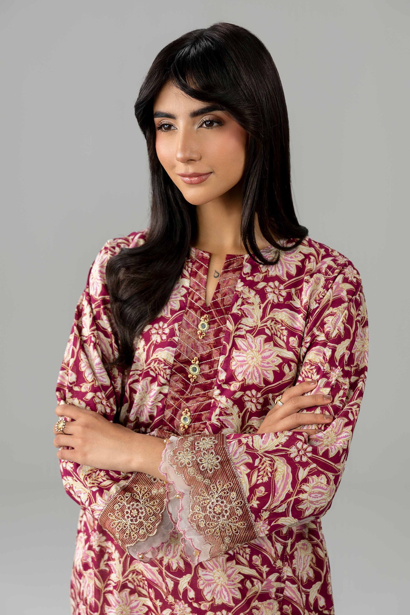 https://cdn.shopify.com/s/files/1/0534/2065/4791/files/PE26-377-_6.jpg?v=1780460671