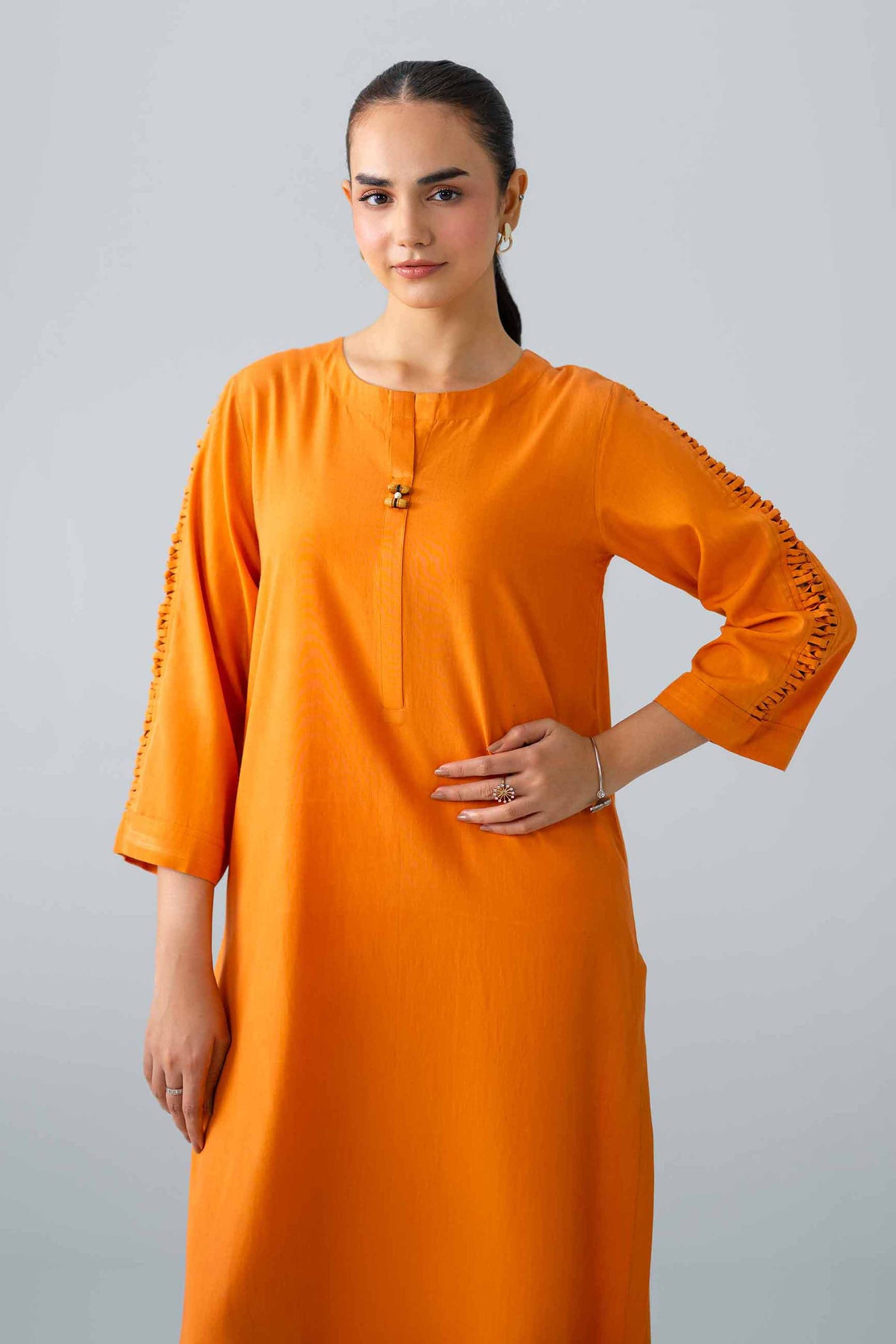 https://cdn.shopify.com/s/files/1/0534/2065/4791/files/PE26-380-_5.jpg?v=1780295281