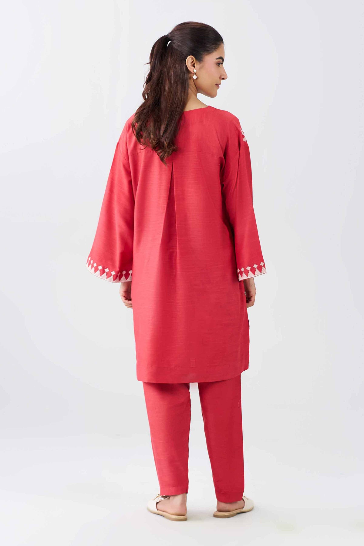 Nishat Linen