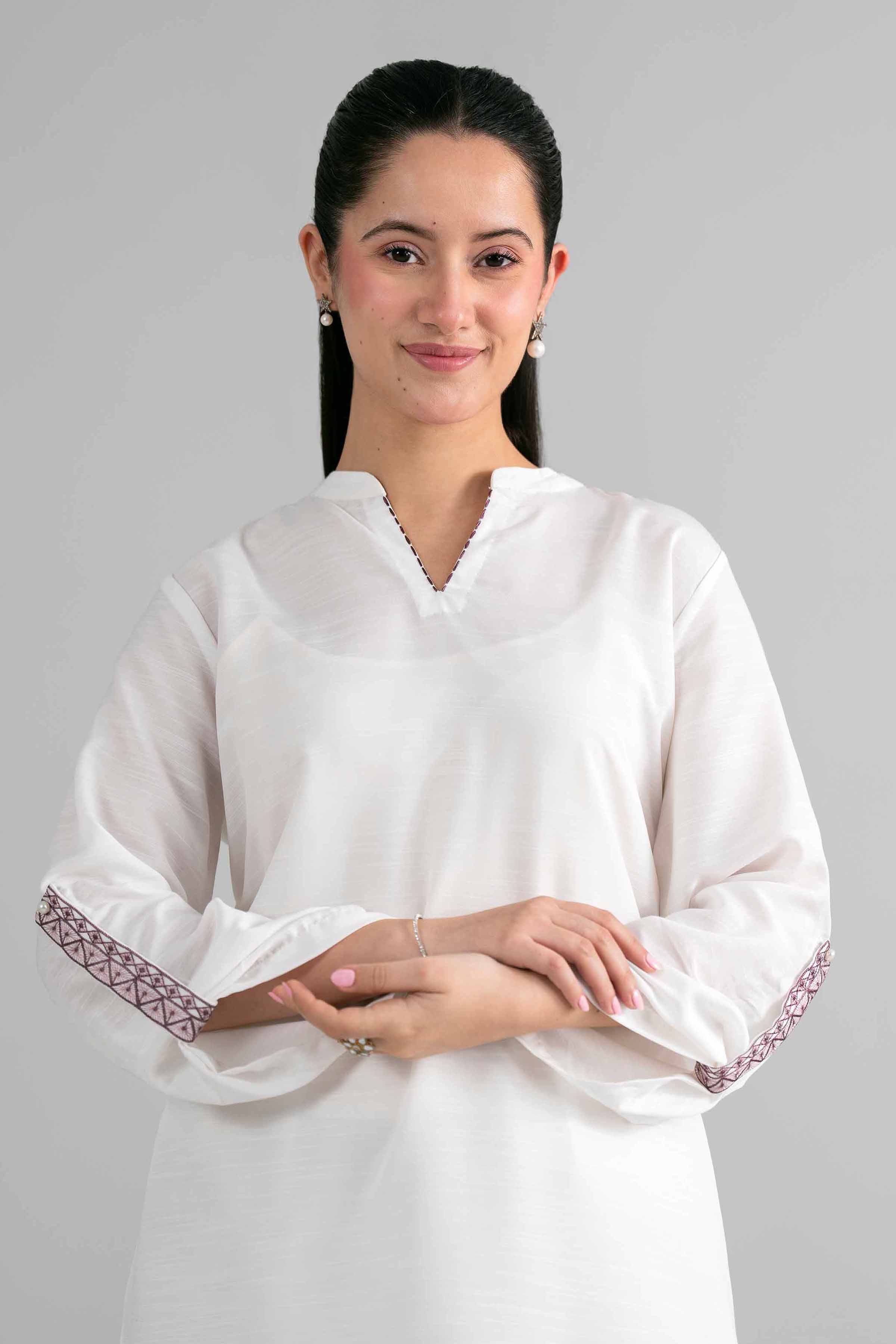 https://cdn.shopify.com/s/files/1/0534/2065/4791/files/PE26-407-_7.jpg?v=1775714062