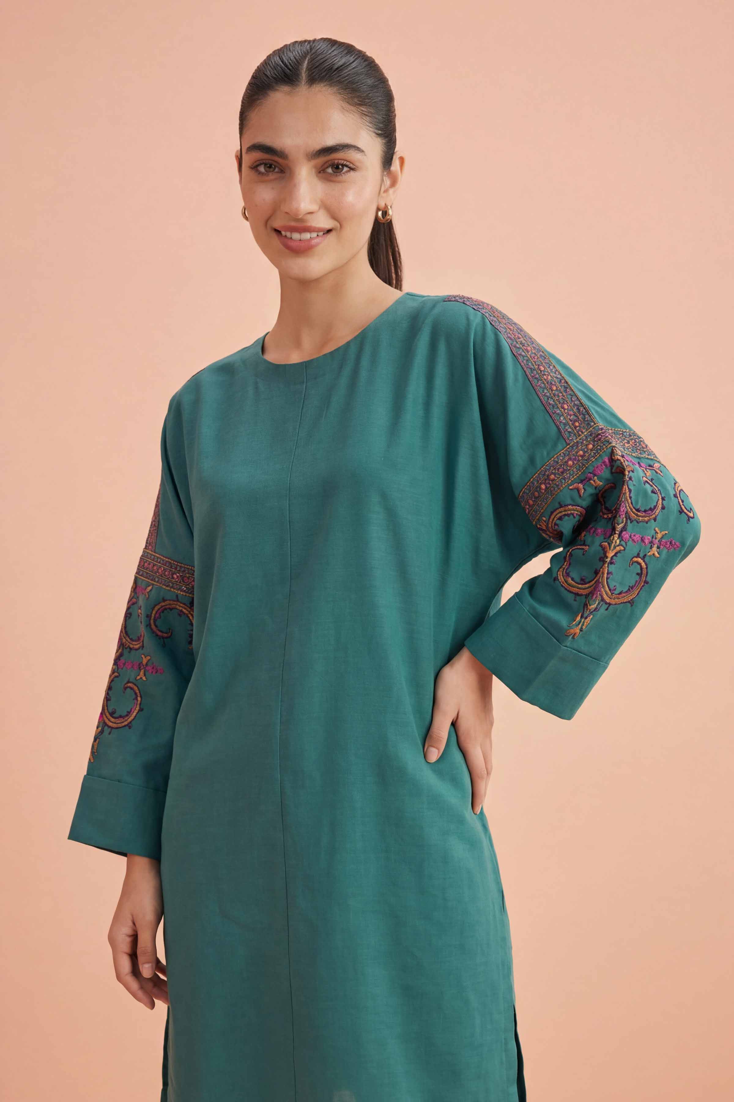 2 Piece - Embroidered Suit - PE26-408